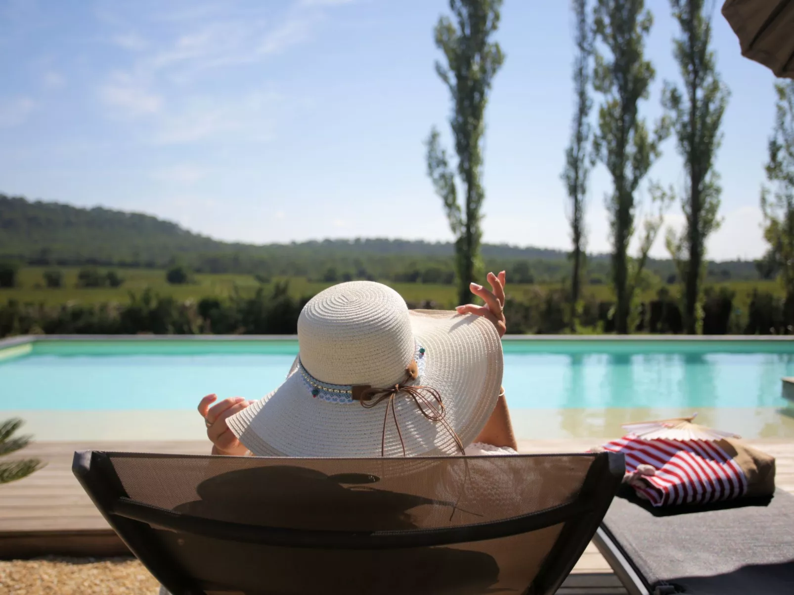 Domaine "Rêve d'Evan" mit Infinity-Pool-Buiten