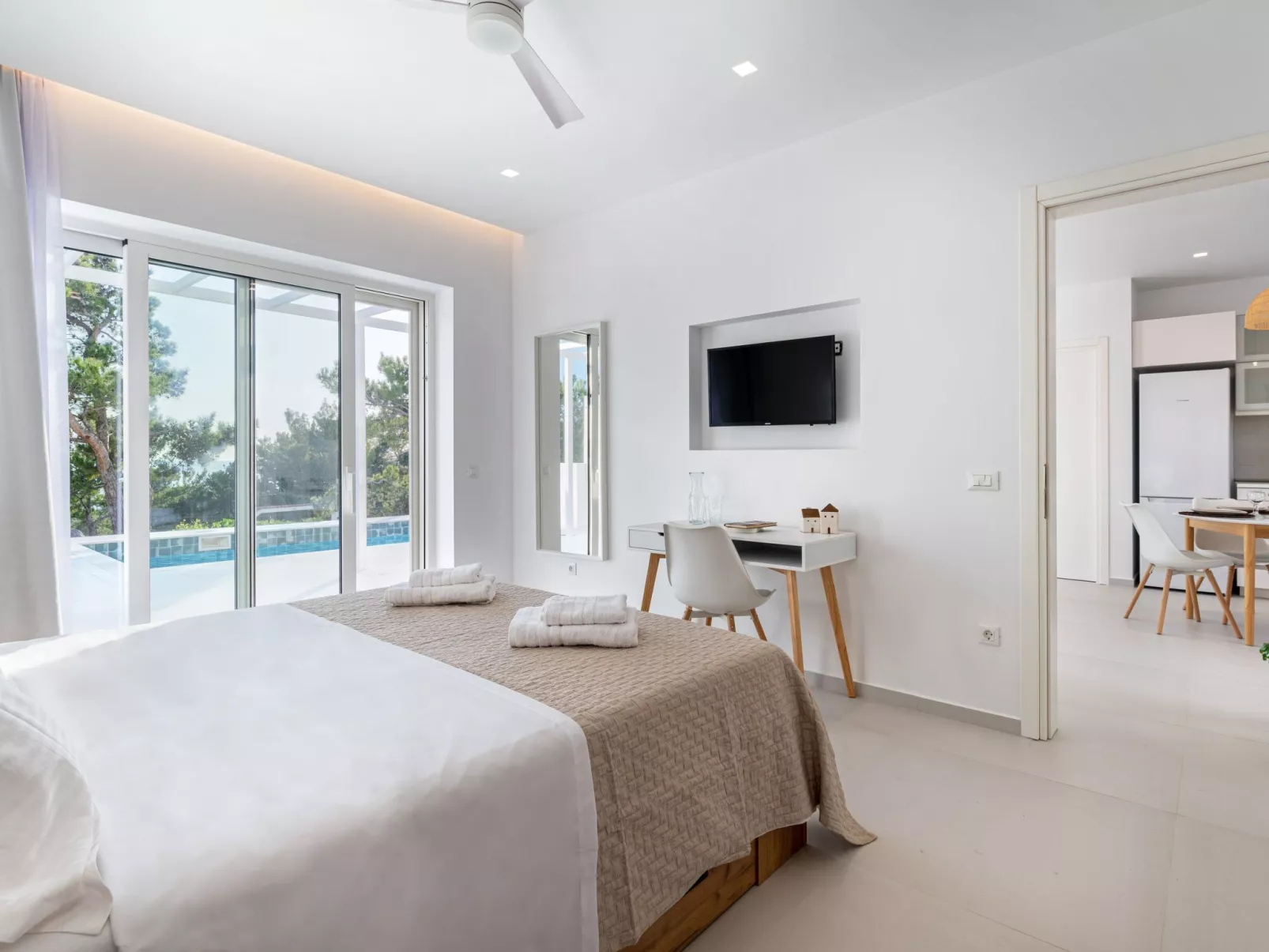 Villa Maria mit privatem Pool und Meerblick-Binnen