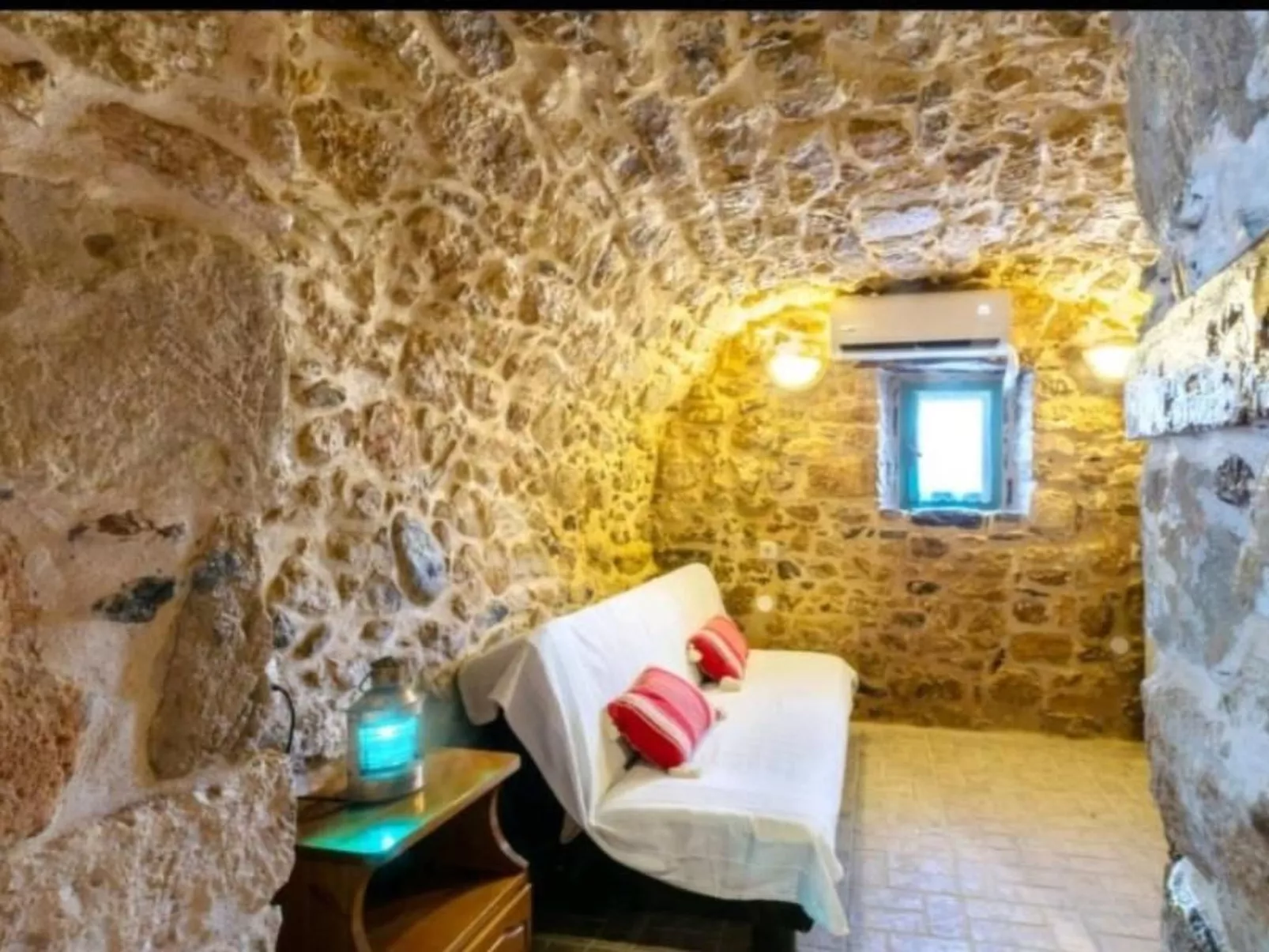 Mit Blick auf das Wasser-Binnen