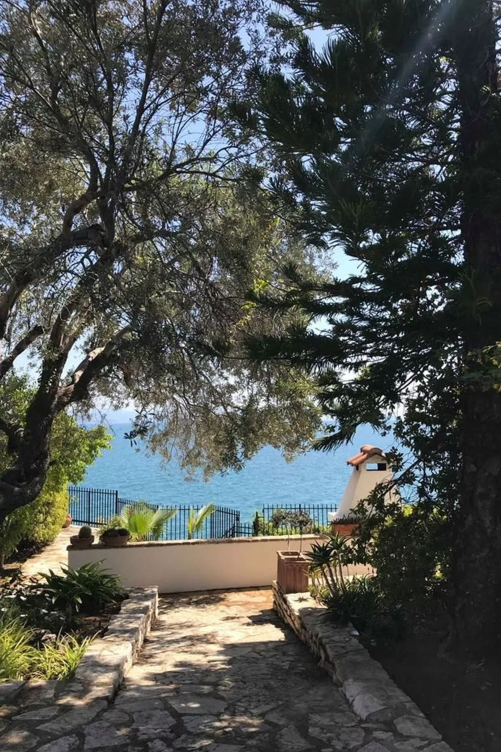 Geräumiges Ferienhaus in Chania mit Meerblick-Buiten