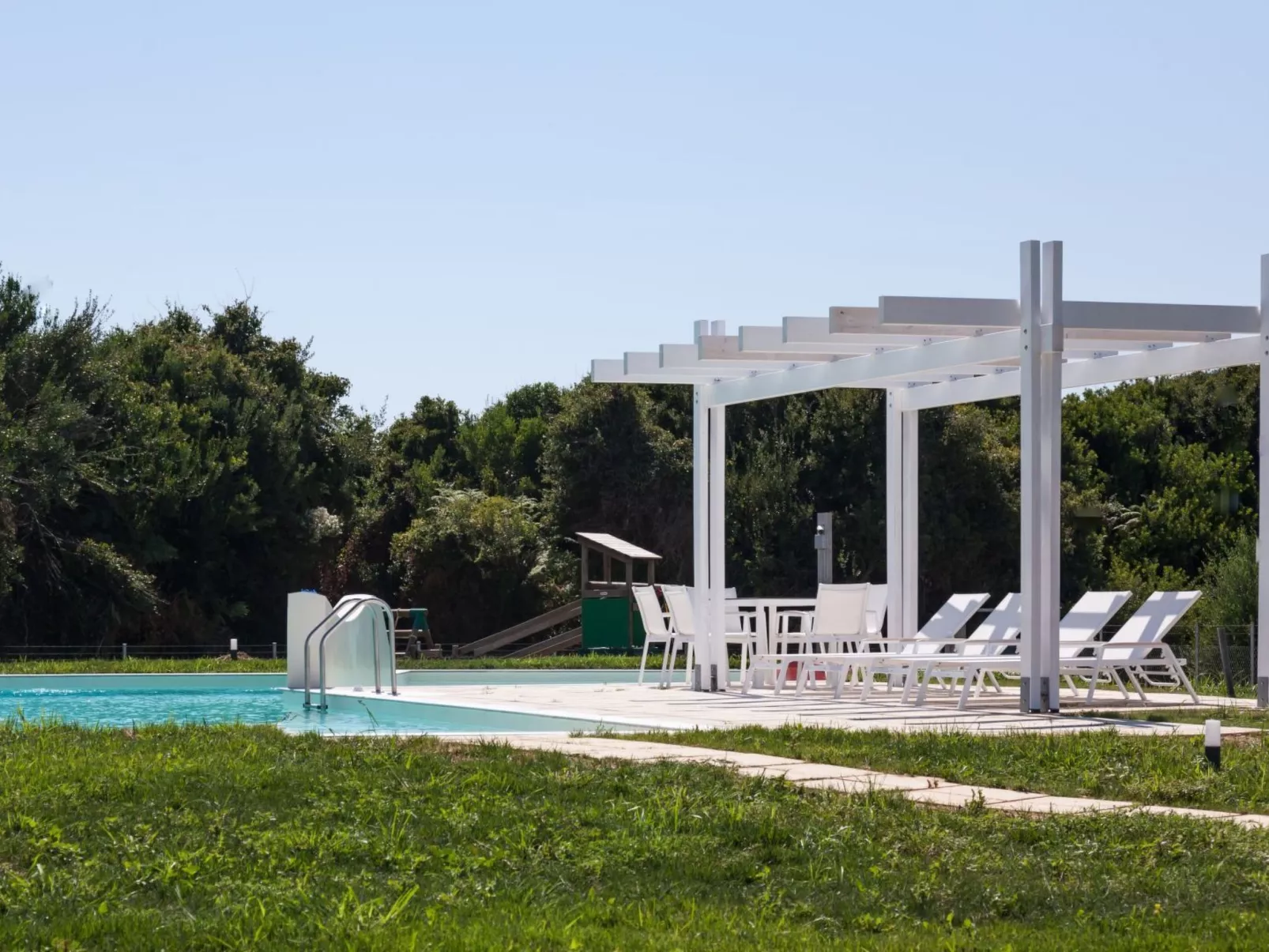 White Villas BV-Buiten