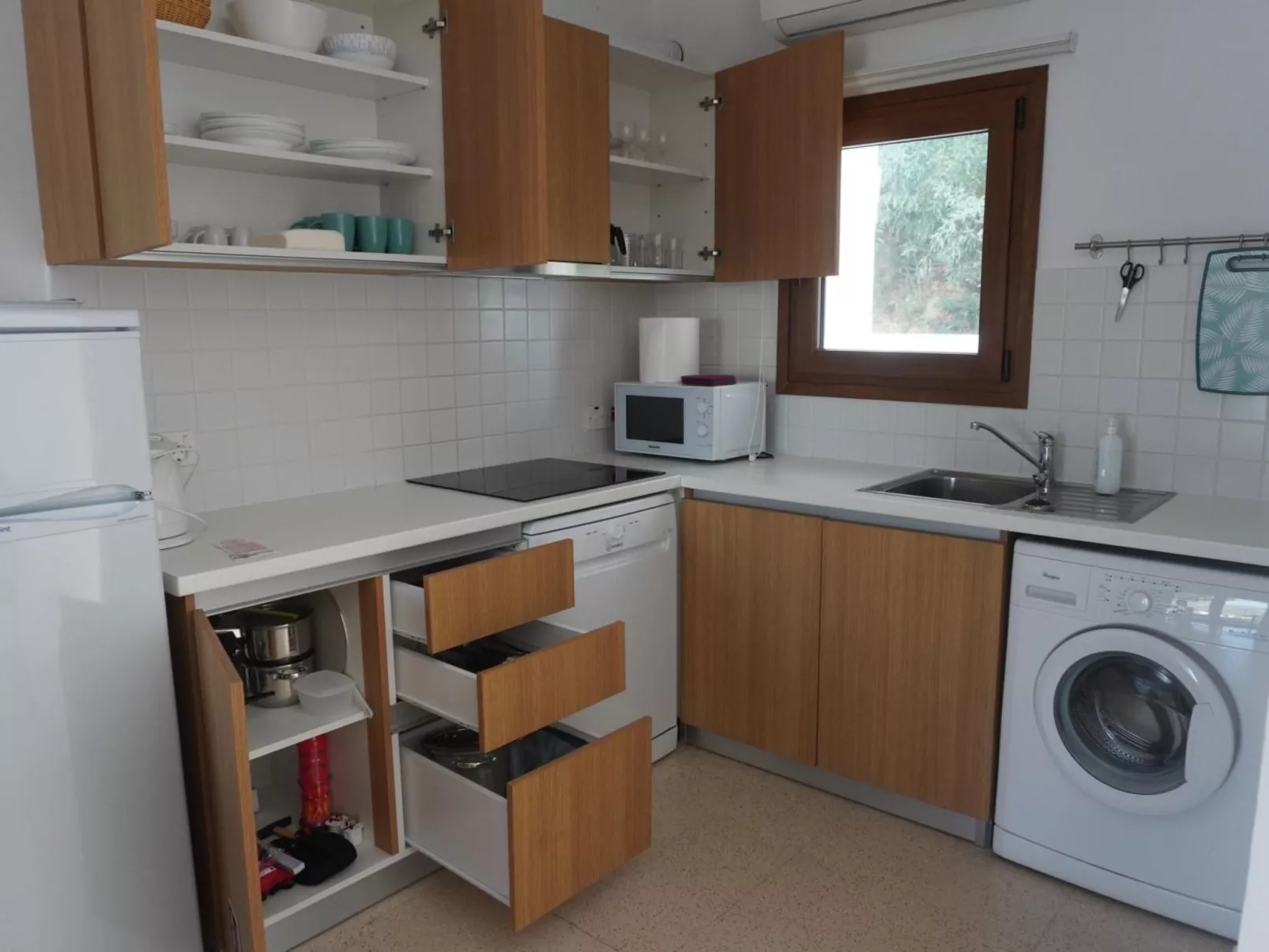 Skeleas7-Image-tags.info