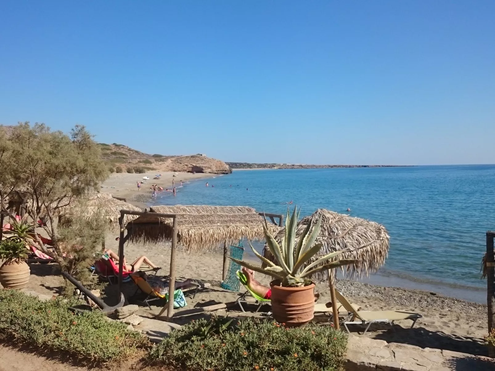 In Pefki mit Terrasse und Grill-Buiten