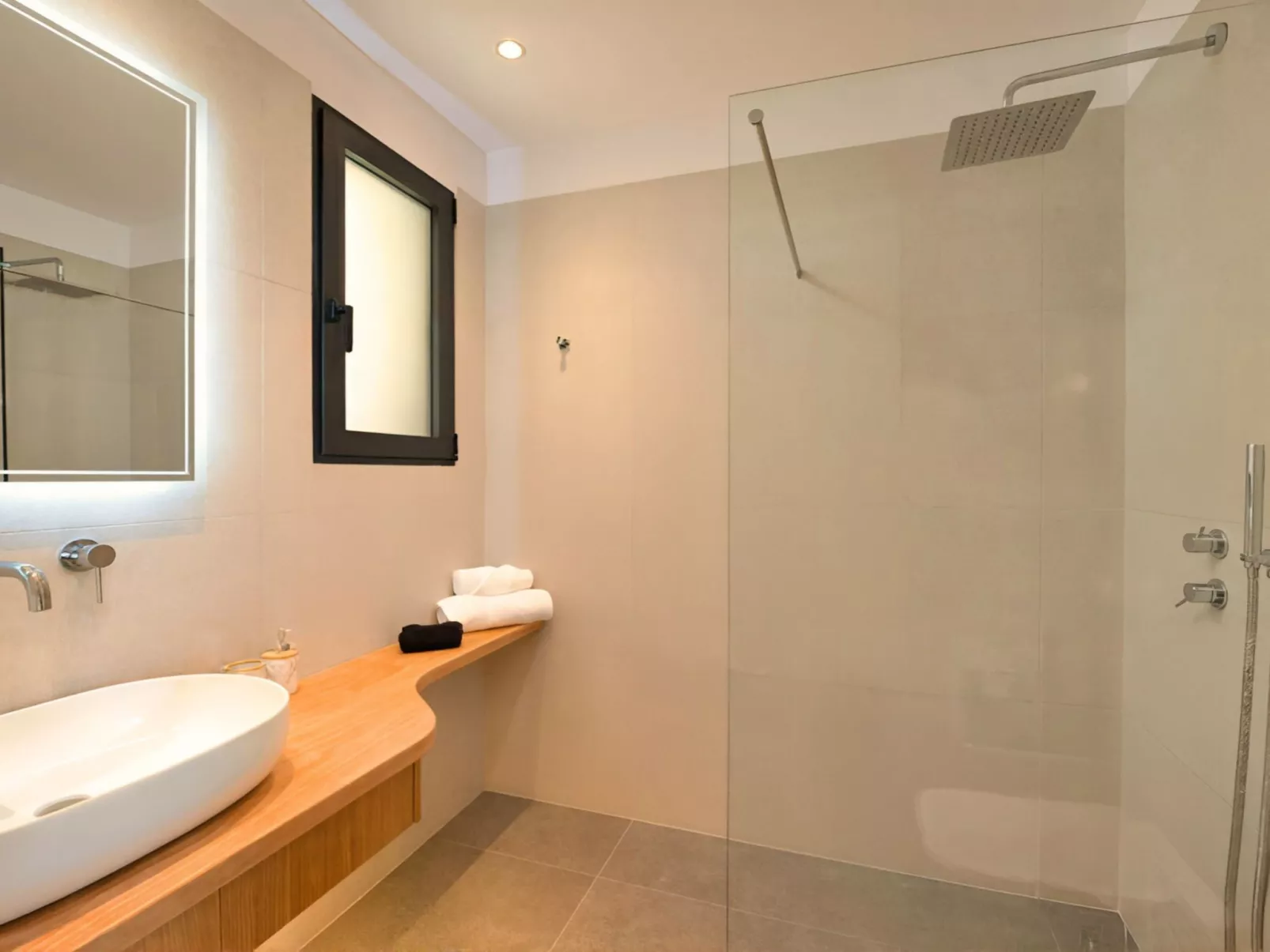 Vista Blue Villa mit Unendlichkeitsblick-Binnen