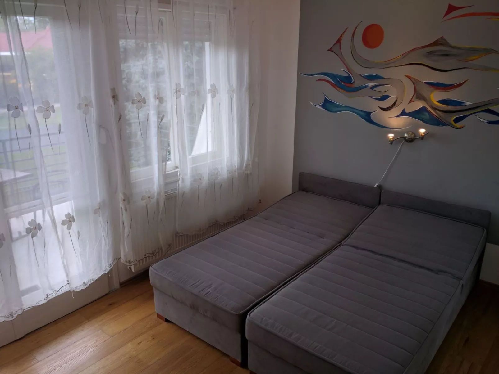 Doppelhaushälfte für sechs Personen mit Terrasse-Binnen