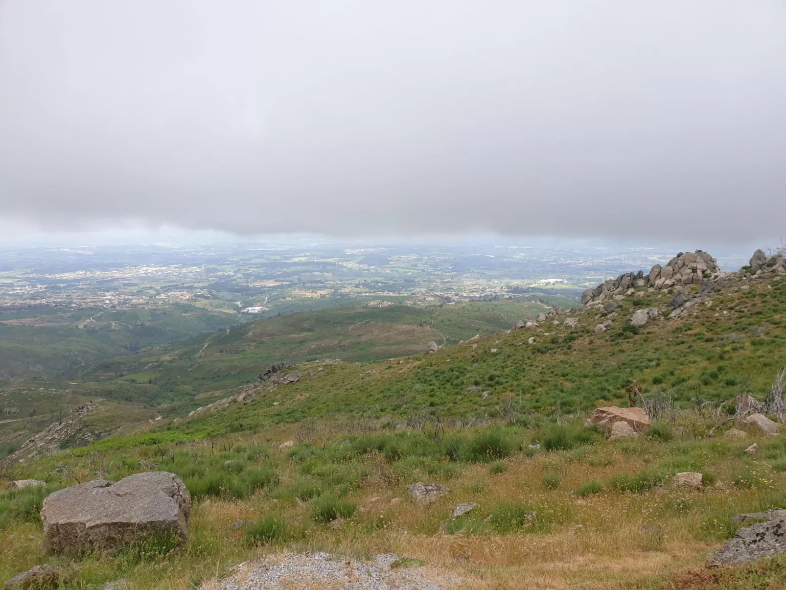 "Haus der Schwäne" - Geopark Serra da Estrela-Buiten