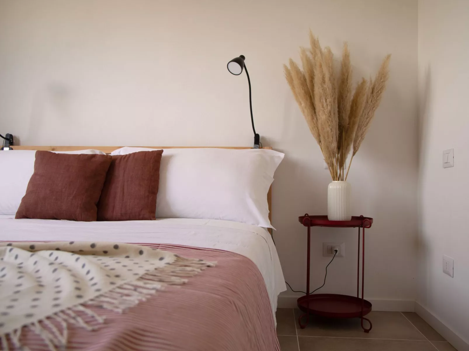 Haus mit Terrasse mit Aussicht und Gemeinschaftspool-Binnen