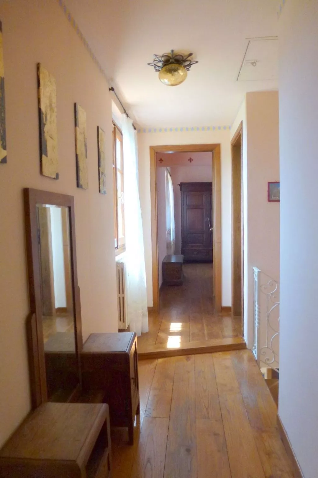 Mit Blick auf das Wasser-Binnen