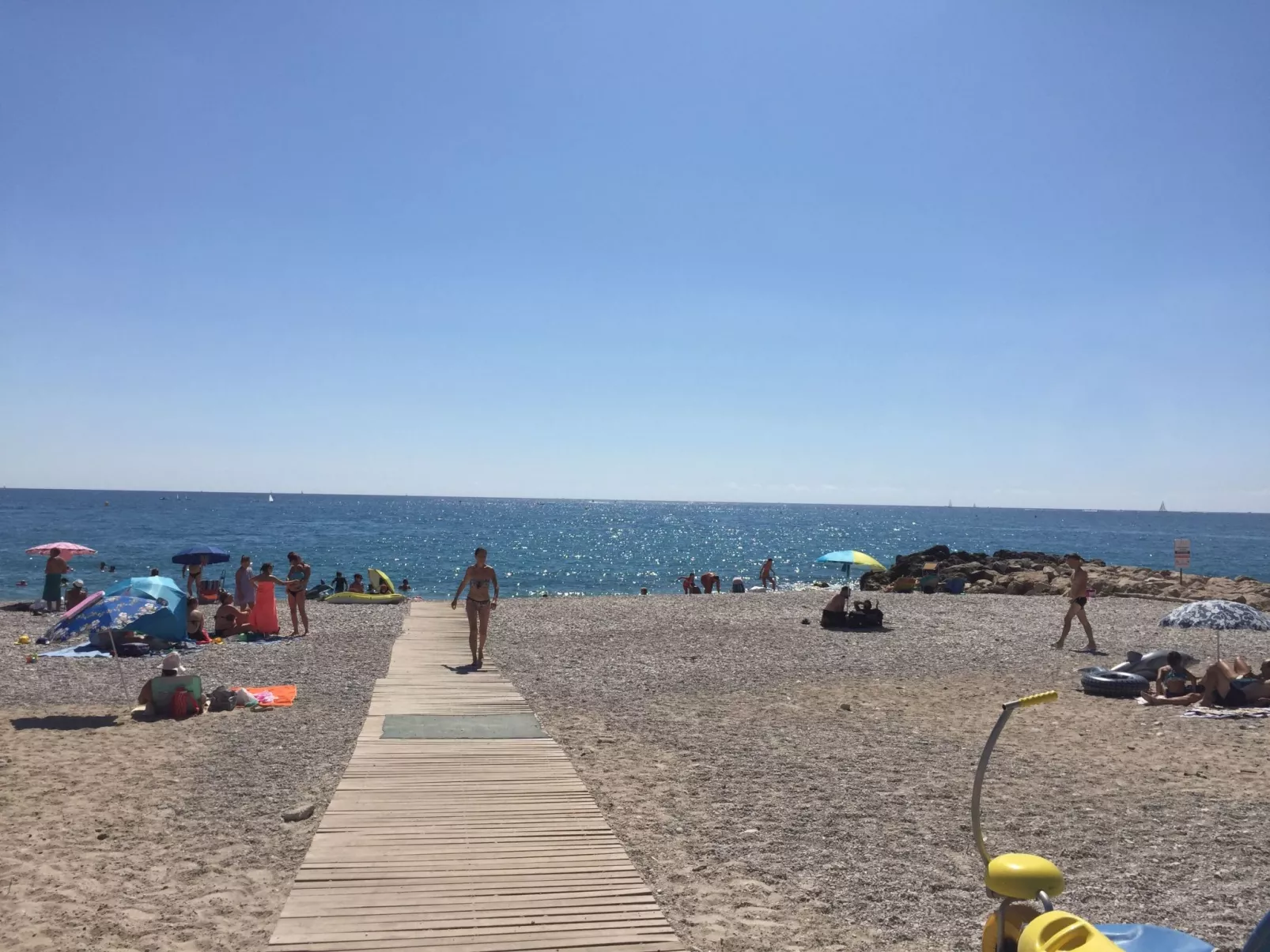 Gemütliche Wohnung, 5 Minuten vom Strand entfernt-Buiten