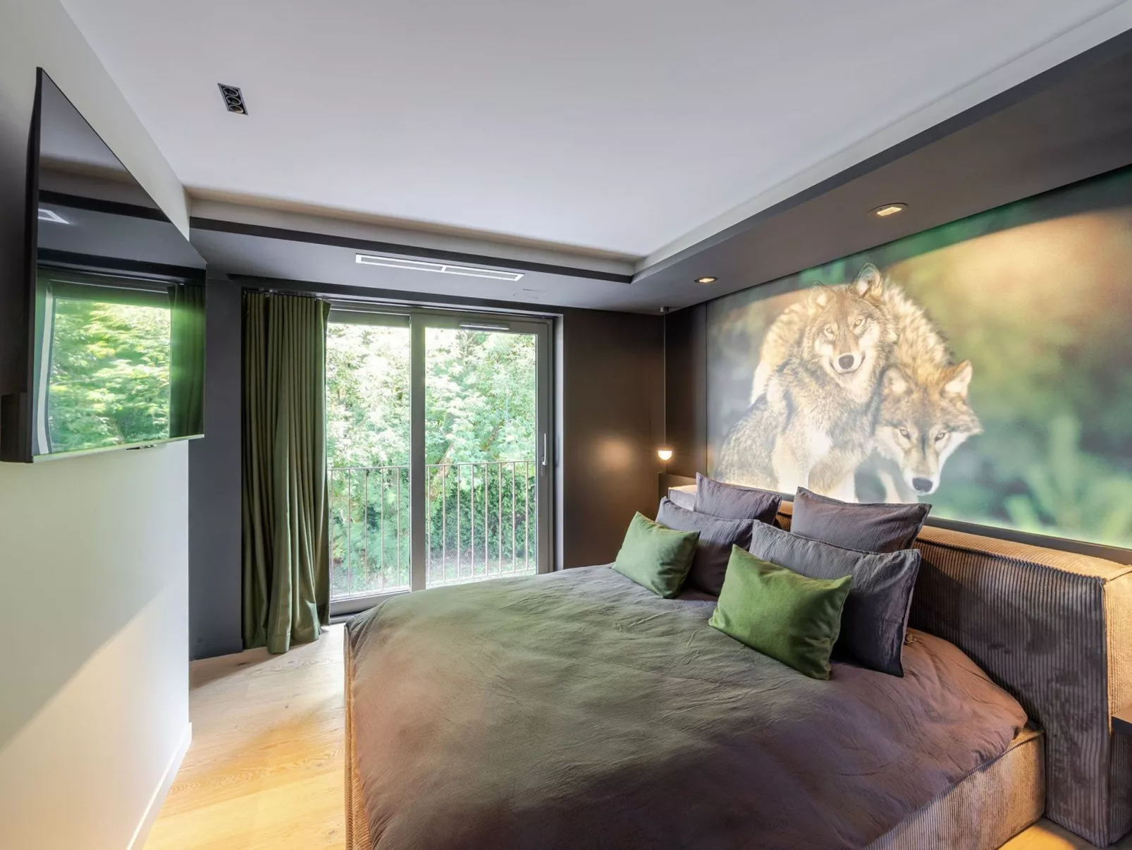 Loge aux Loups, Innenpool, Sauna, nahe am See-Binnen