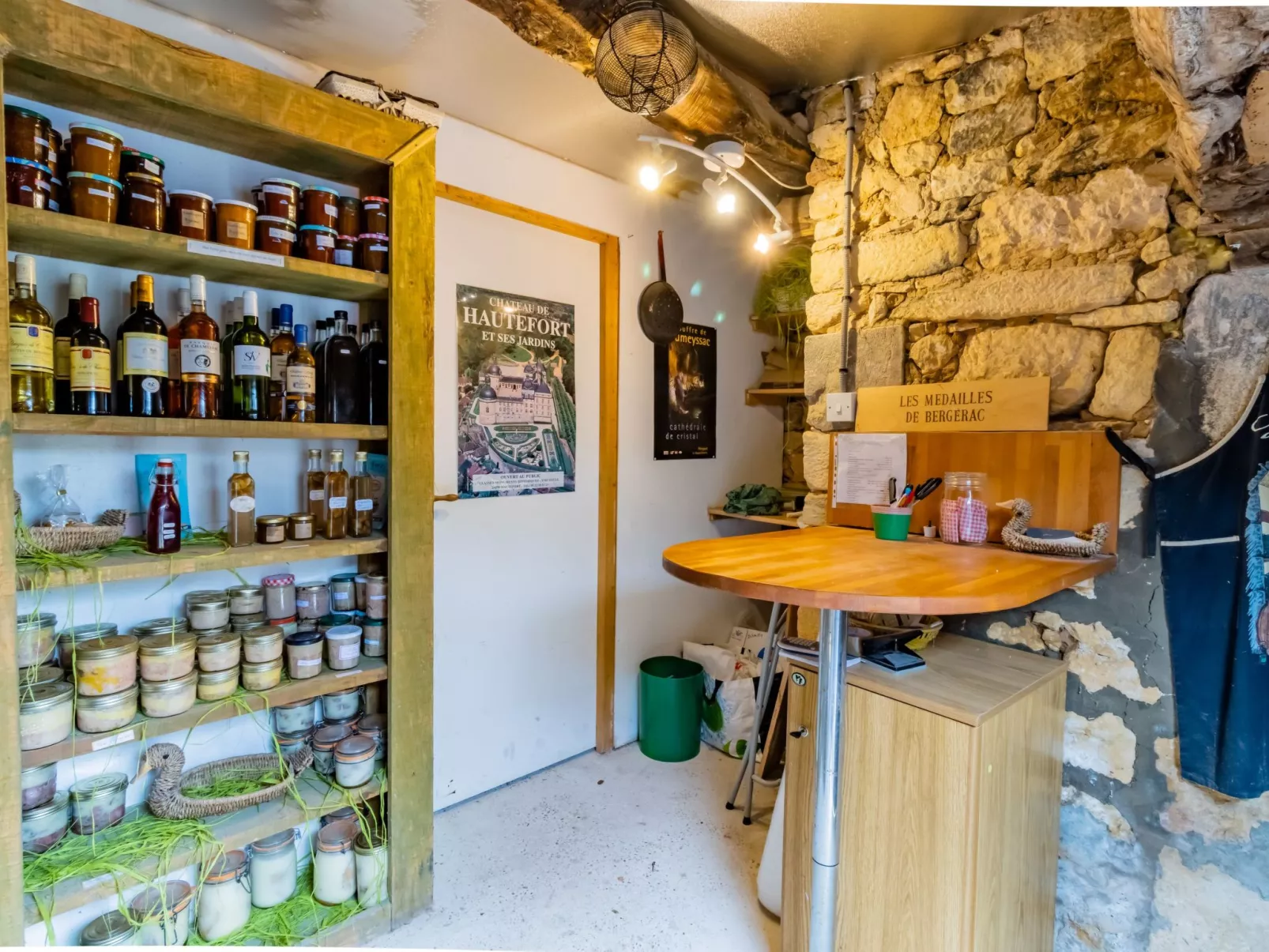 Beynac in Sainte-Mondane-Image-tags.info