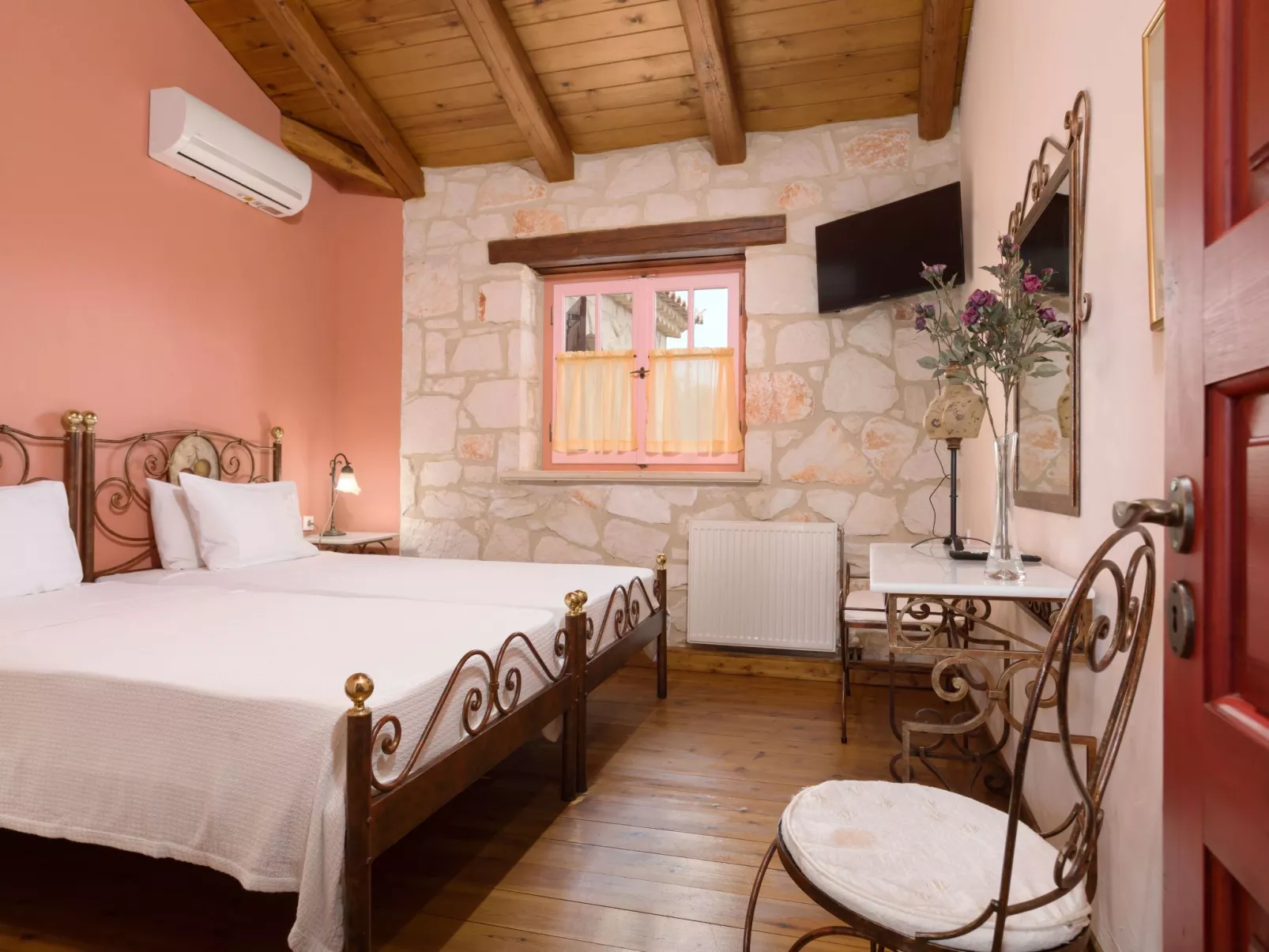 Aresti Mountain Resort Villa Ira mit privatem Pool-Image-tags.info