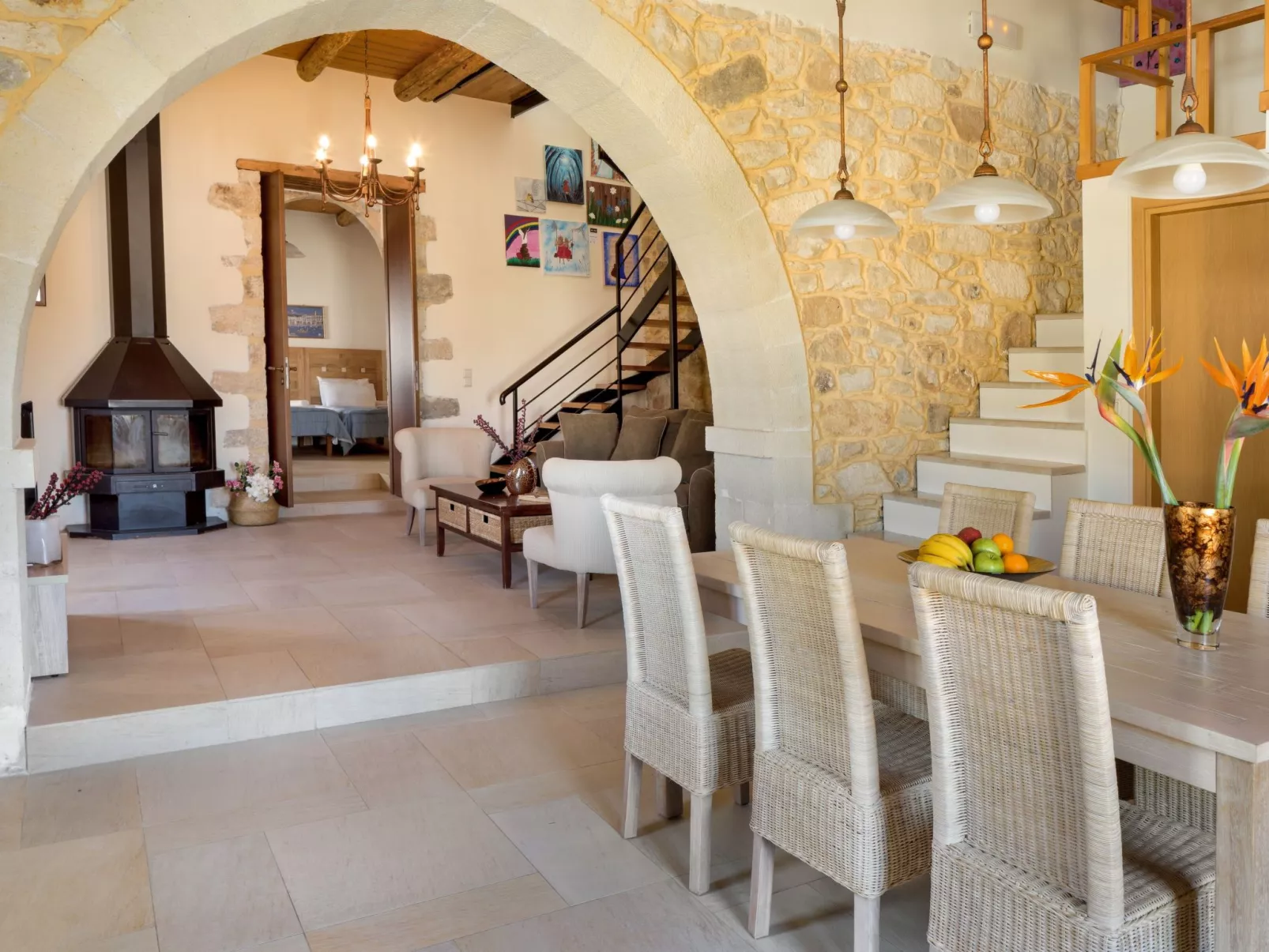 "Villa Aladanos" mit privatem Pool-Binnen