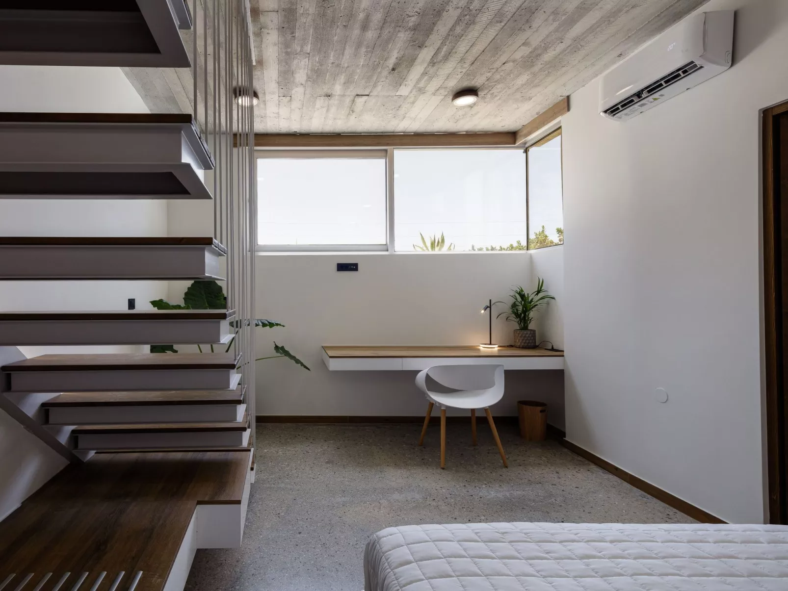 "Domus Aestas Myrtia"-Image-tags.info