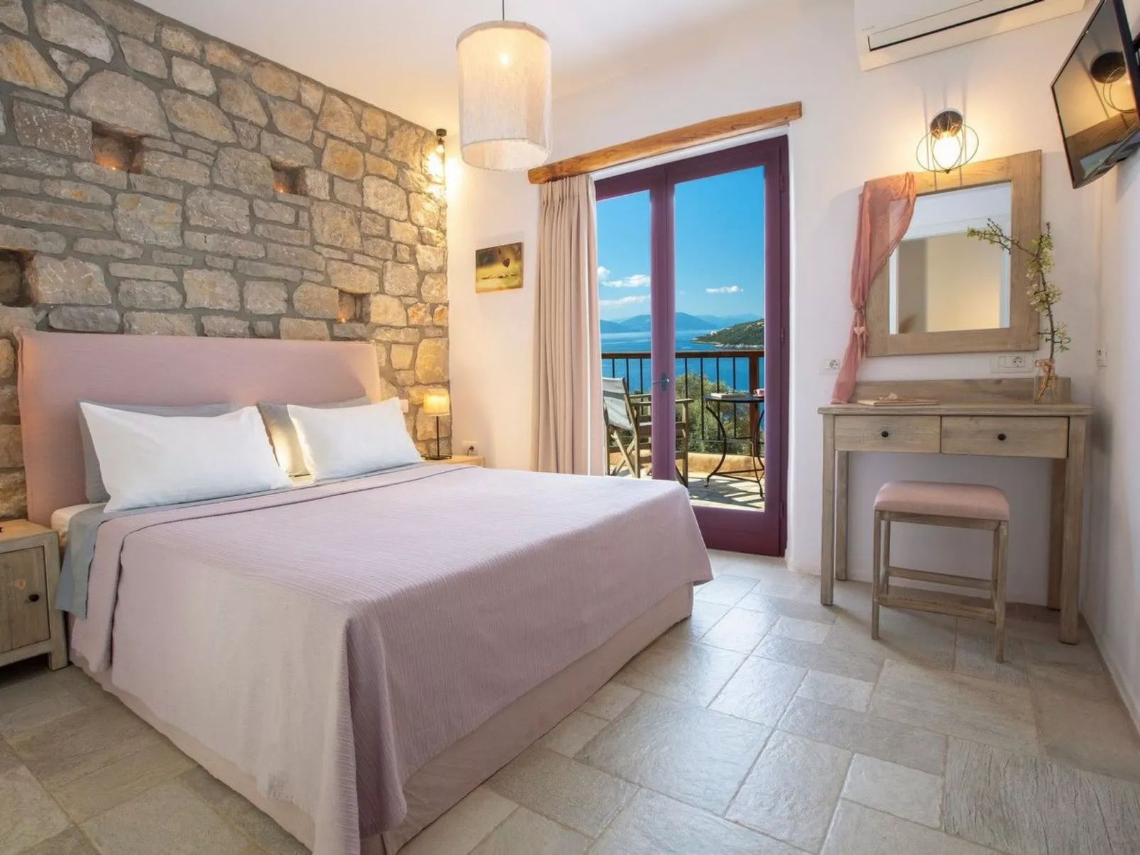 "Agapi" mit Infinity-Pool-Image-tags.info