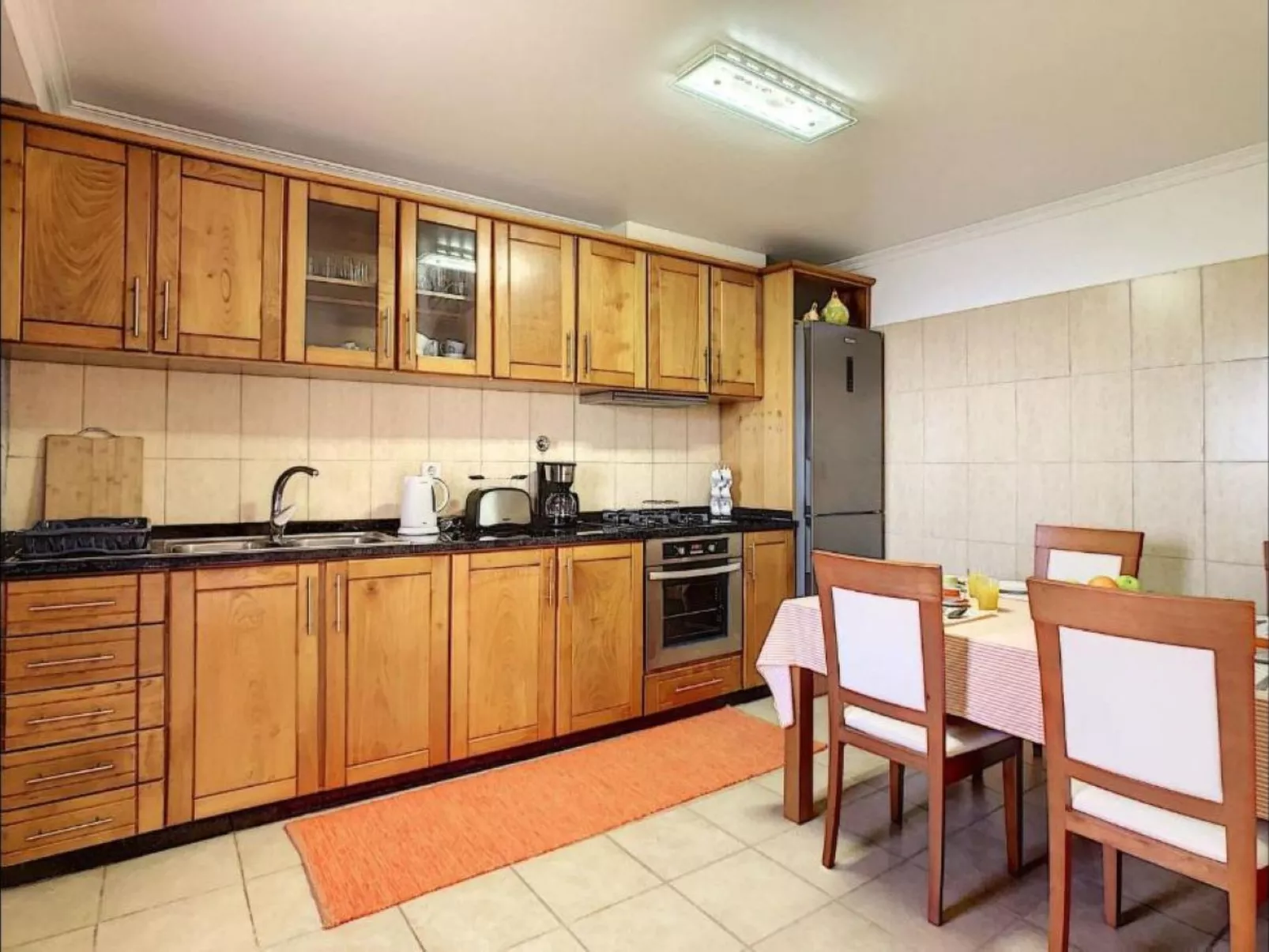 Villa "Casa Laranja" mit Bergblick-Binnen