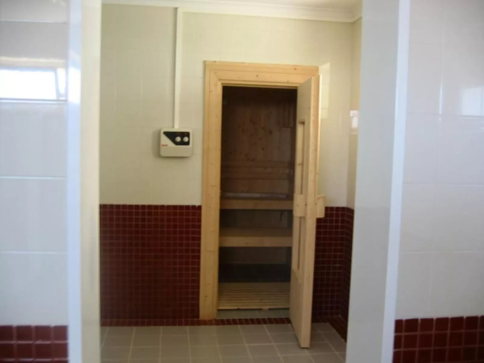 Meerblick Erste Linie mit 2 Pools 4-Image-tags.info