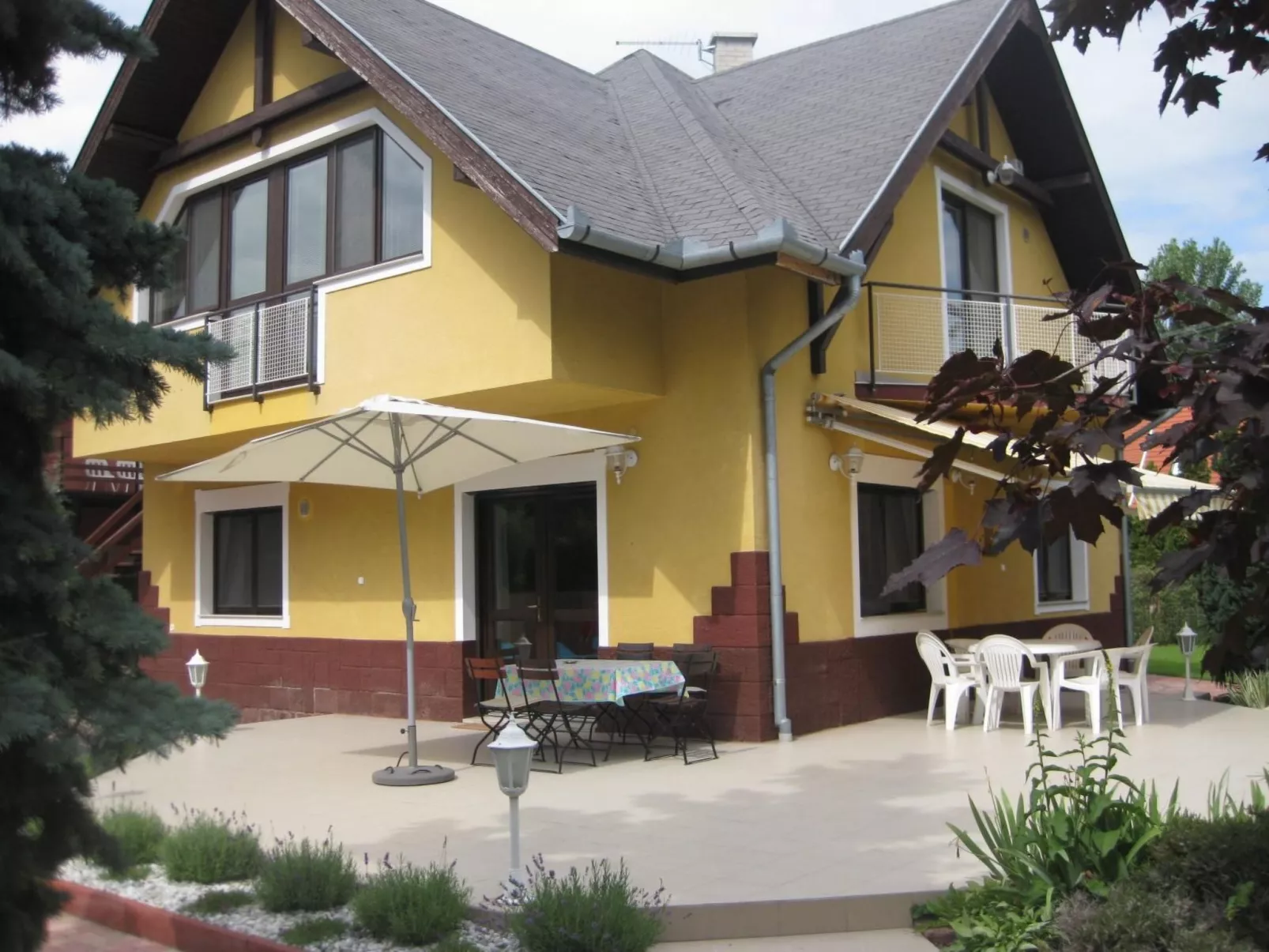 Große Ferienwohnung Hannabella mit Schwimmbad-Image-tags.info