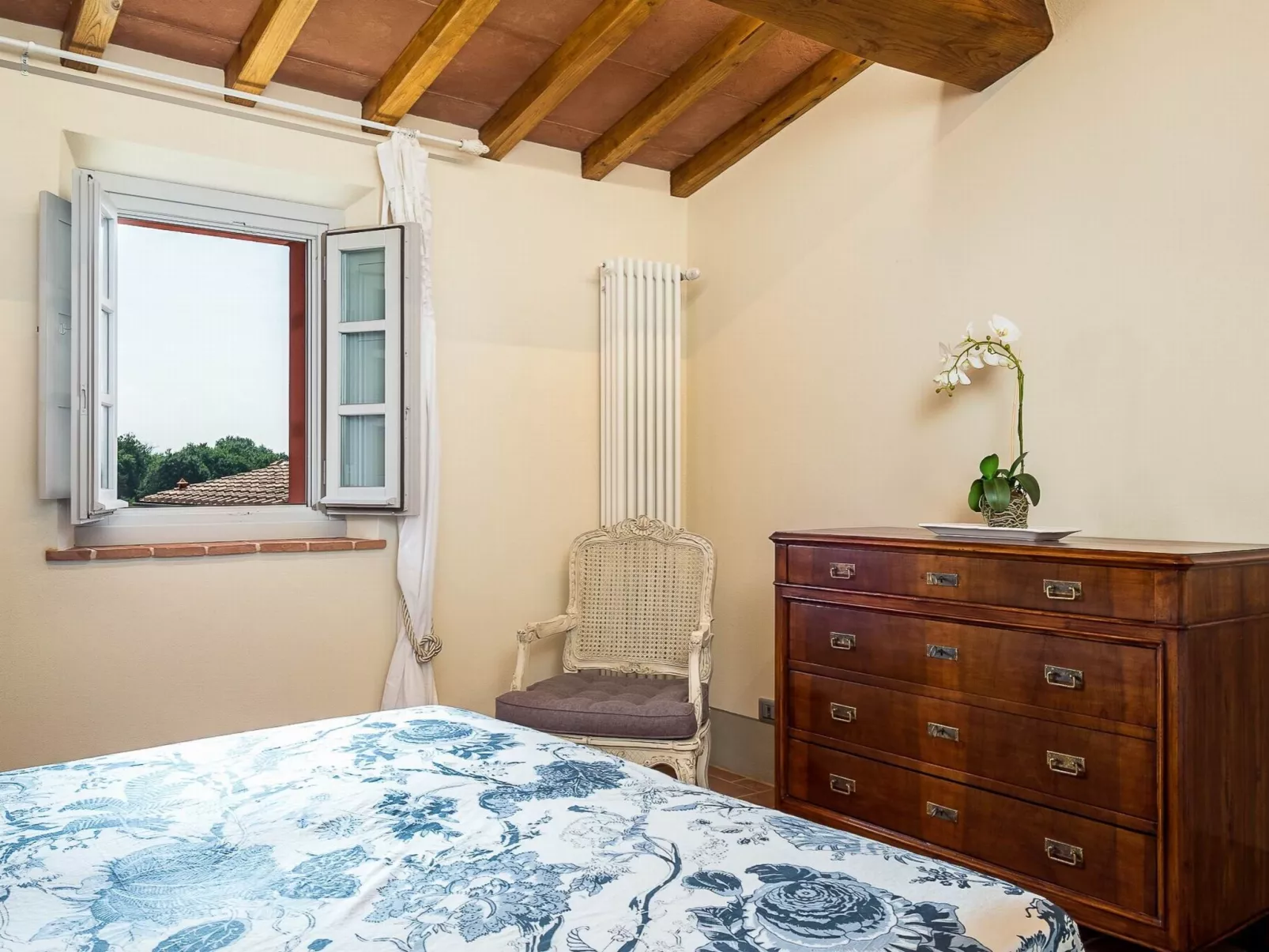 "Cascia T4 Rota" mit Pool-Binnen