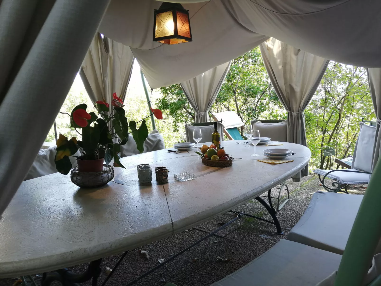 Mond bei Holiday World-Buiten