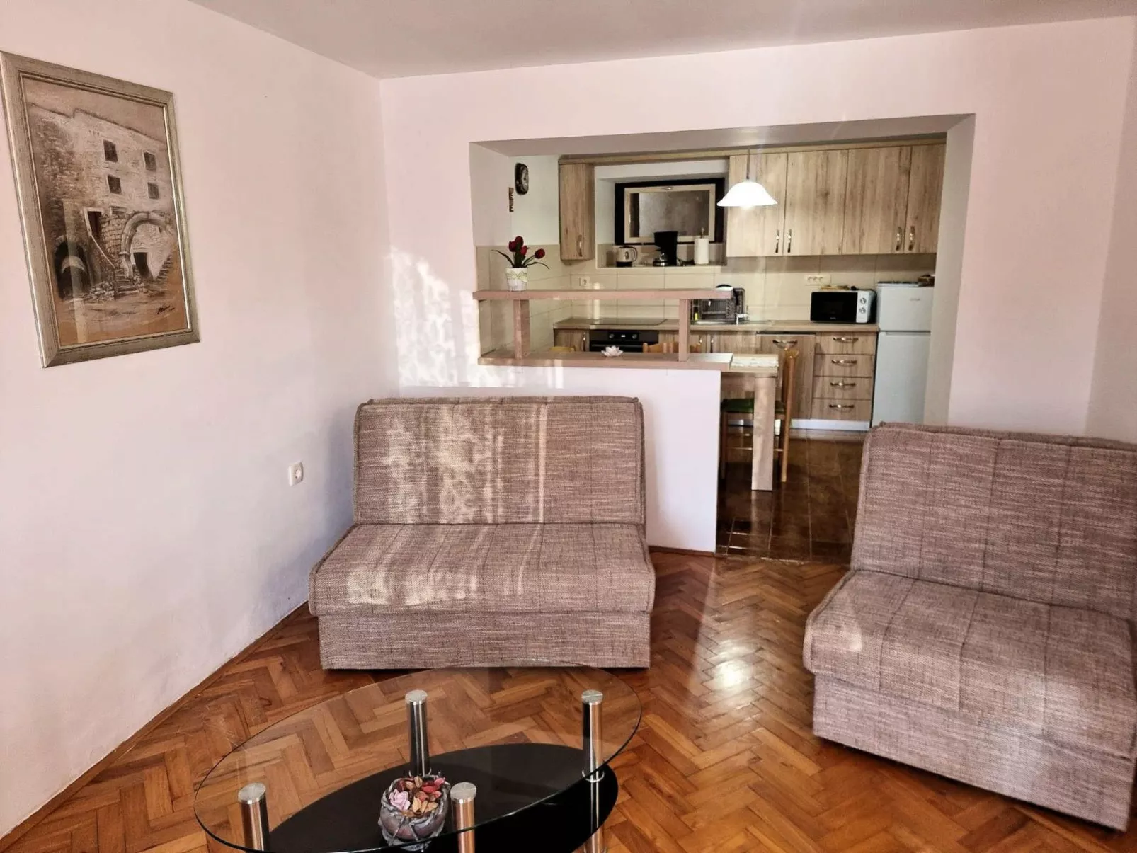 Am schönen Kieselstrand.-Binnen