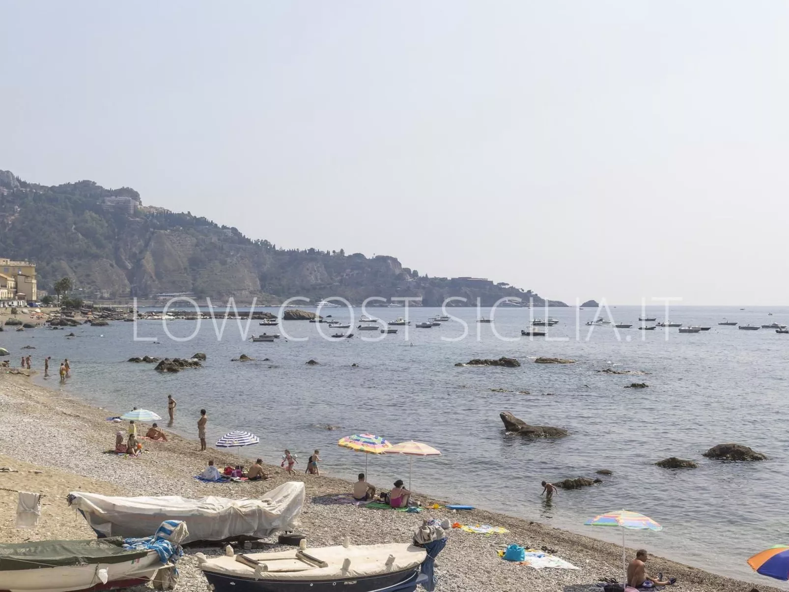 Tysandros in Giardini Naxos-Buiten