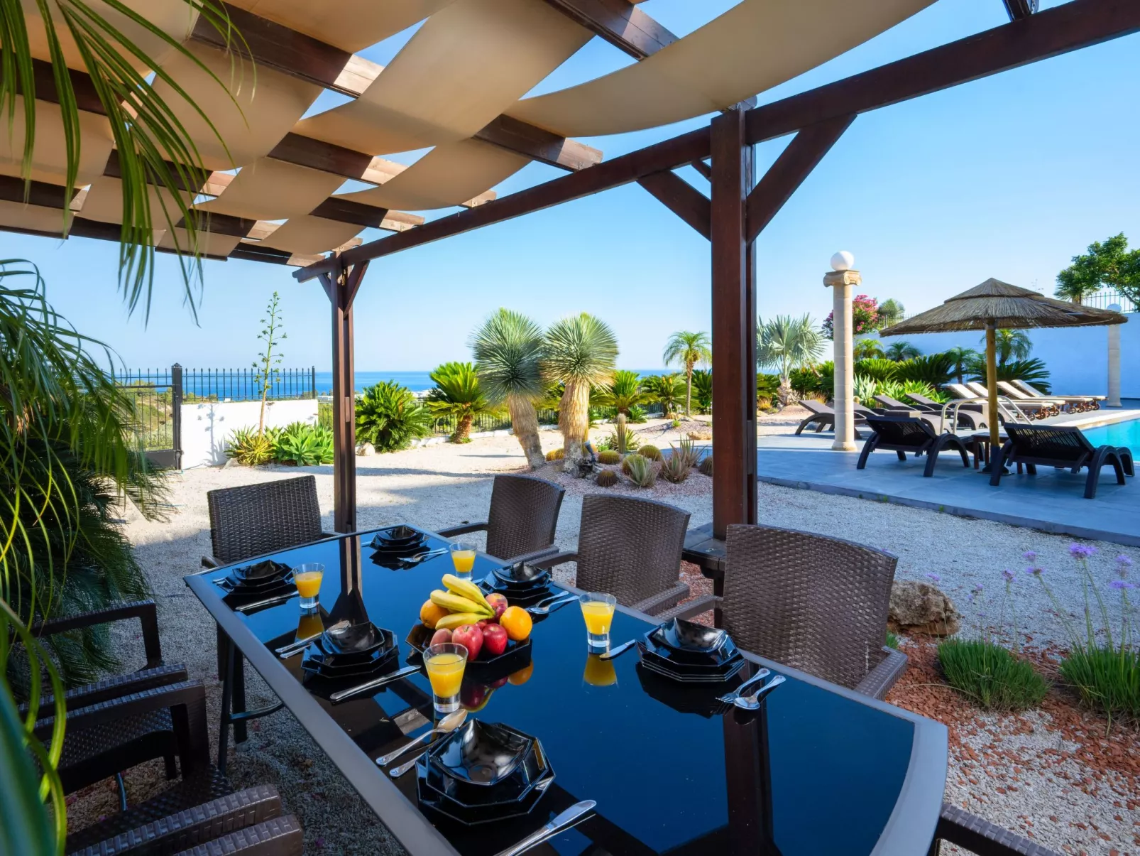 Charmante Diamond Villa in der Nähe von Gennadi Strand-Buiten