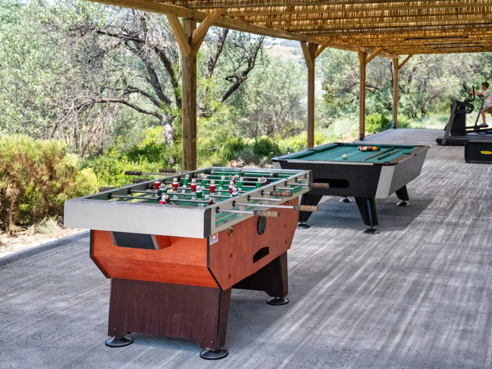 Massari Hills-Miss-Buiten