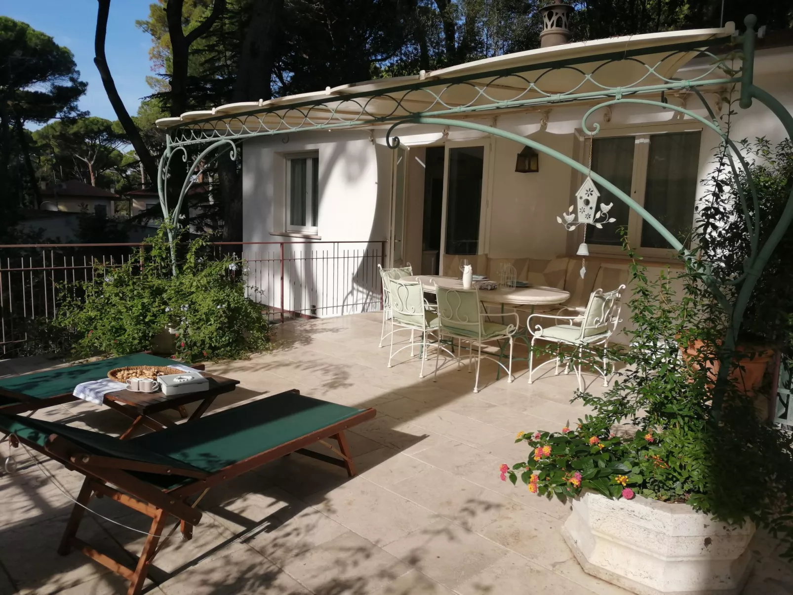 Kenza von Holiday World-Buiten