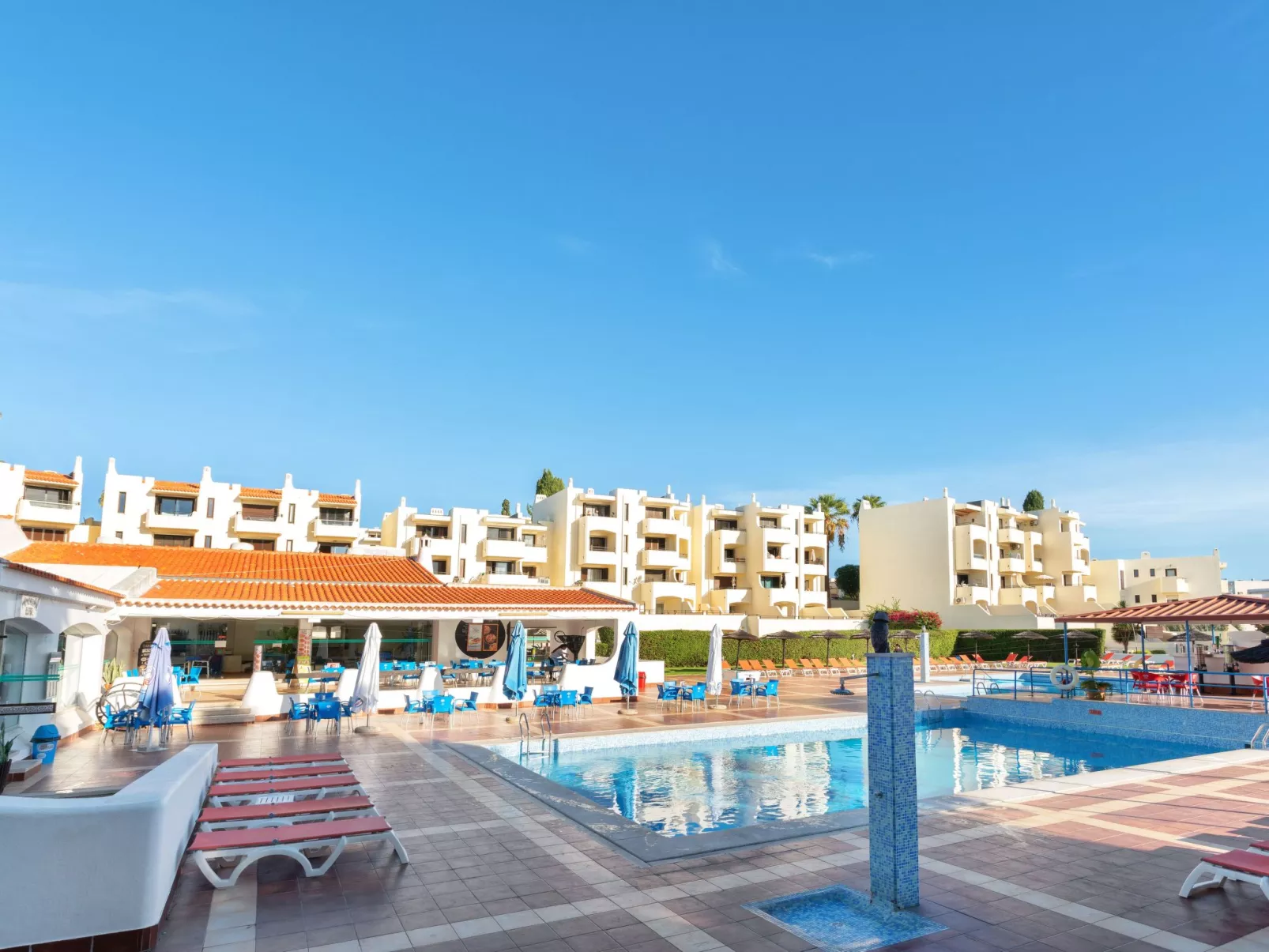 Studio-Apartment "Jardim" mit Gemeinschaftspool-Buiten