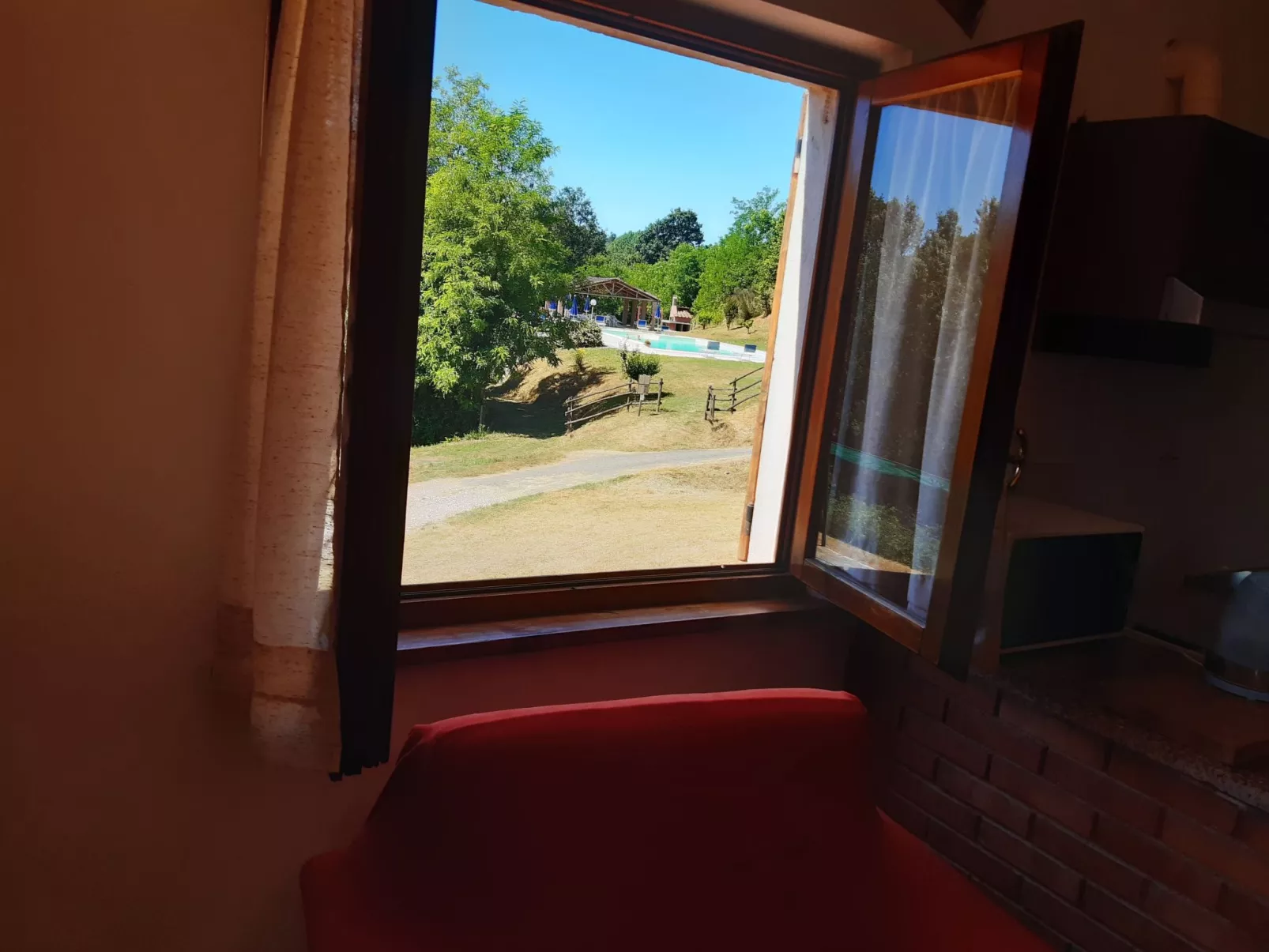 Girasole Haus mit Pool in Fauglia-Binnen