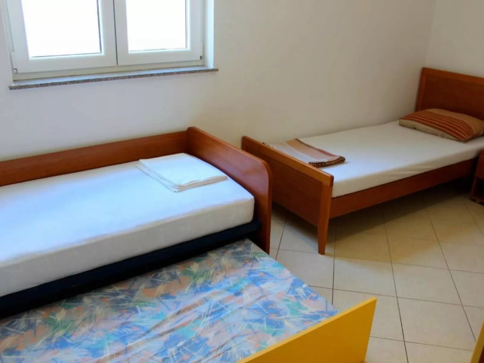 "Milan" direkt am Strand-Binnen