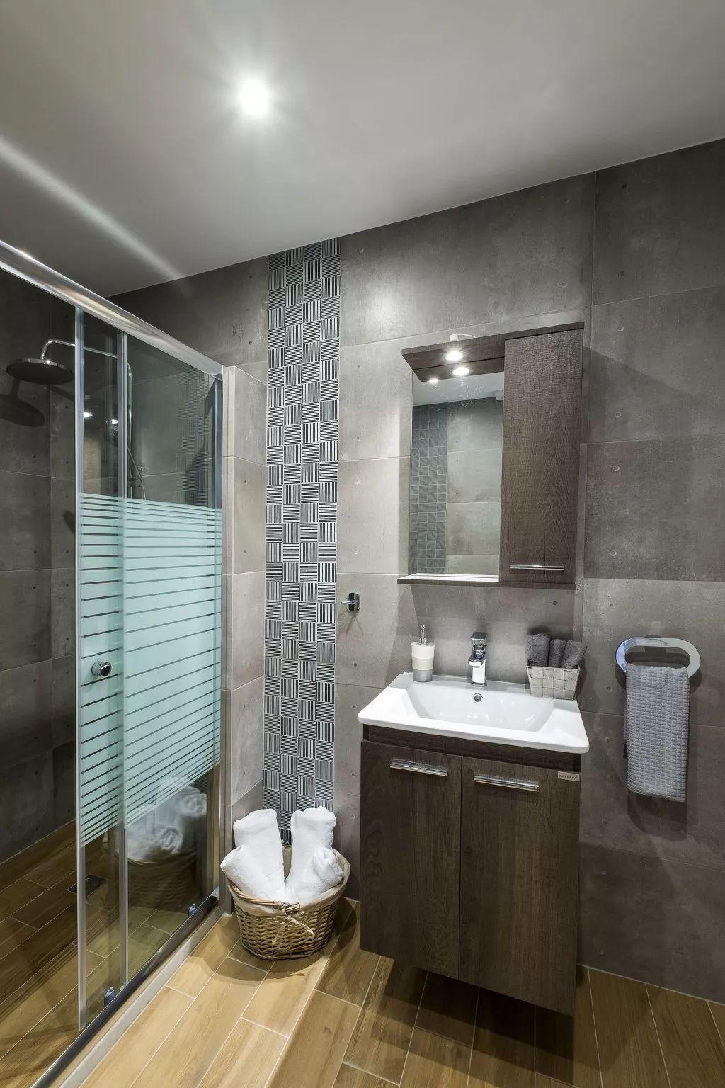 Schöne Villa Thetis mit eigenem Pool-Binnen