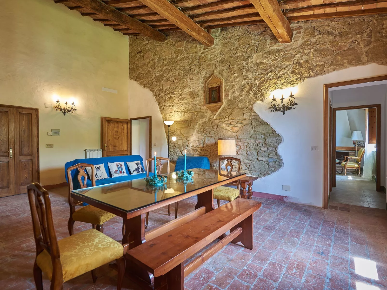 "Giglio castelltt"-Binnen