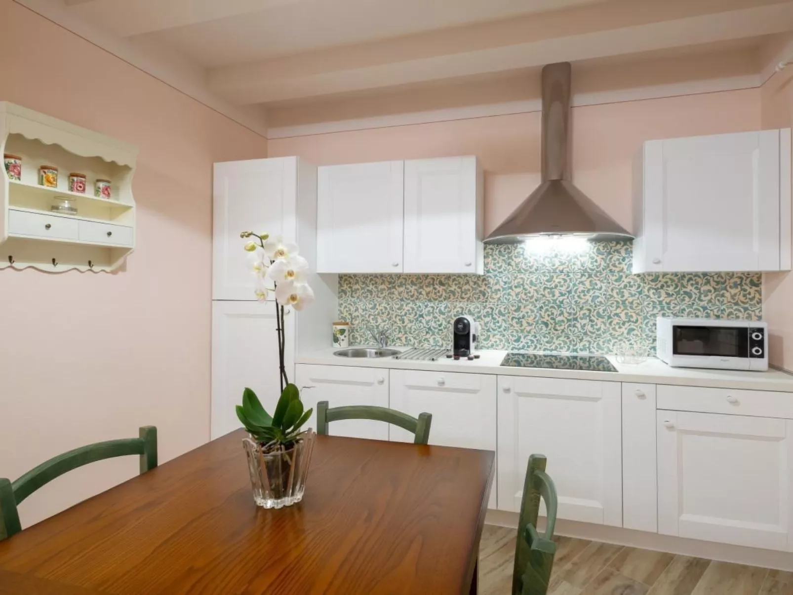 Rosa in der Toskana-Binnen