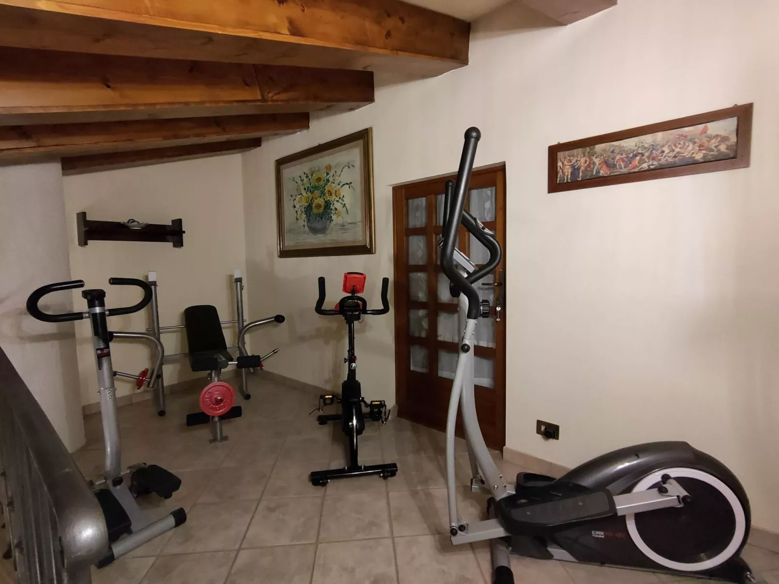 Villa Sassolina-Binnen