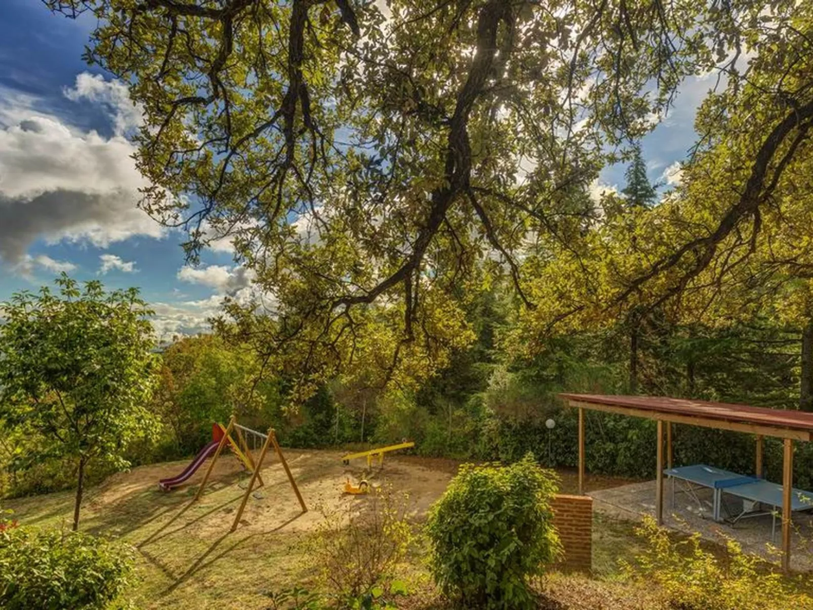 Dante Leccino' Wohnung mit Gemeinschaftspool-Buiten