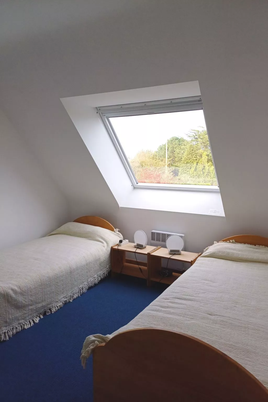 Komforthaus mit Traumgarten und Meerblick-Binnen