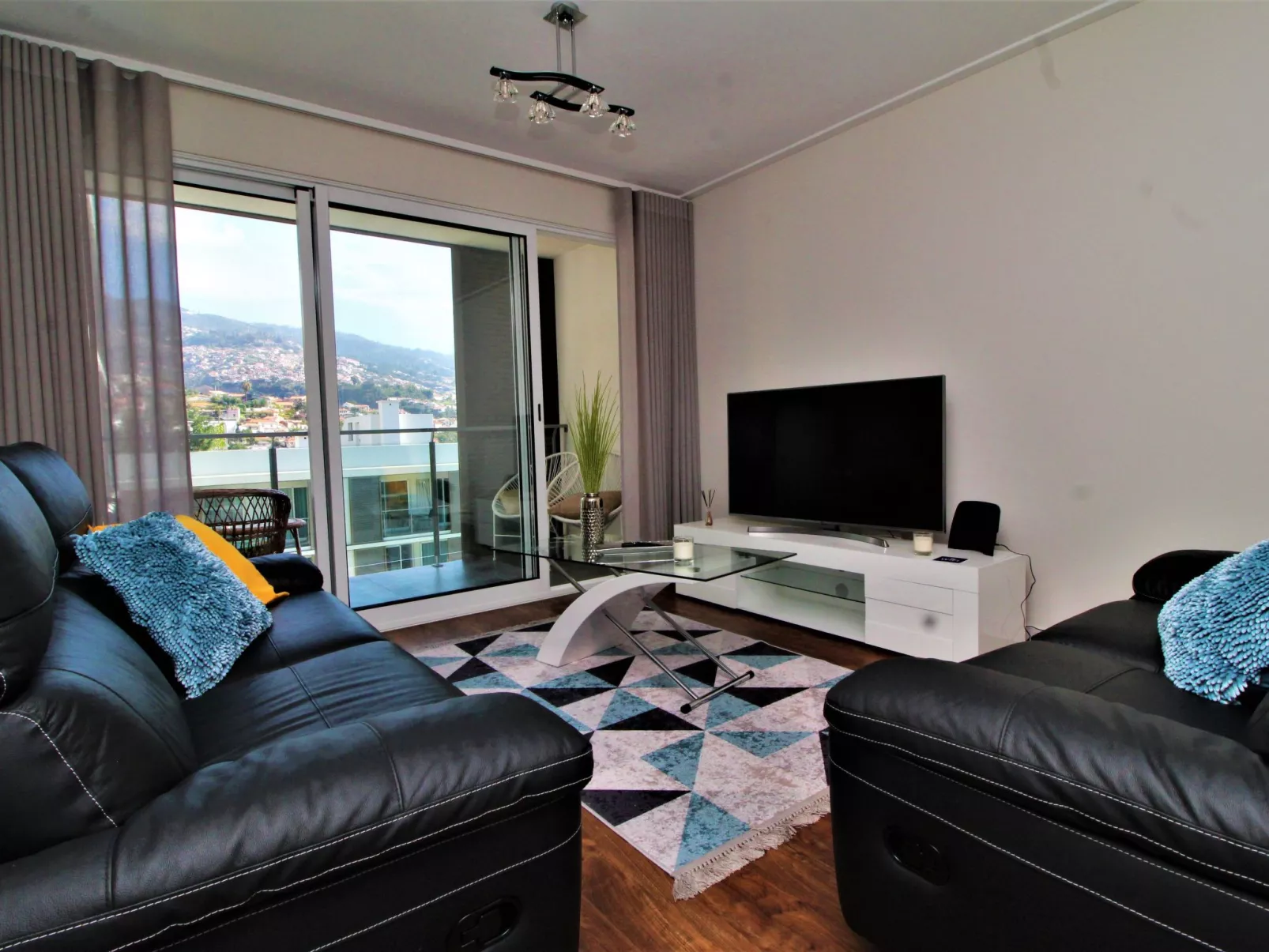 Madalenas Palace Wohnung-Binnen