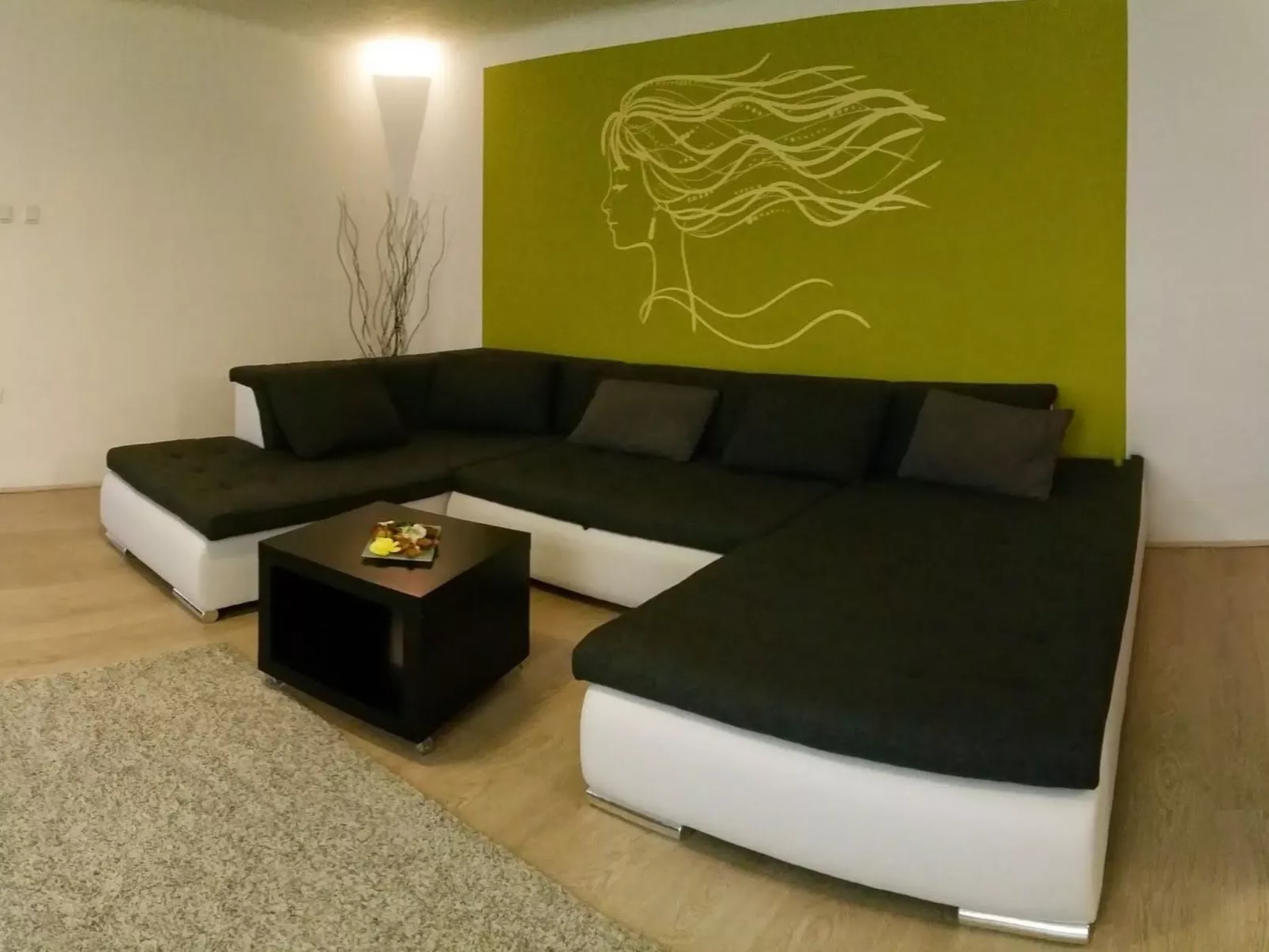 Moderne Ferienwohnung in Ujlipotvaros mit Garten-Binnen