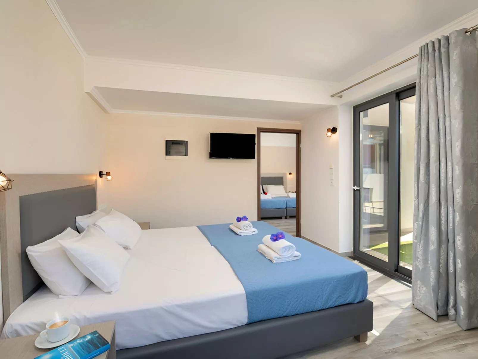 Pnoe Beachside Suite-Binnen