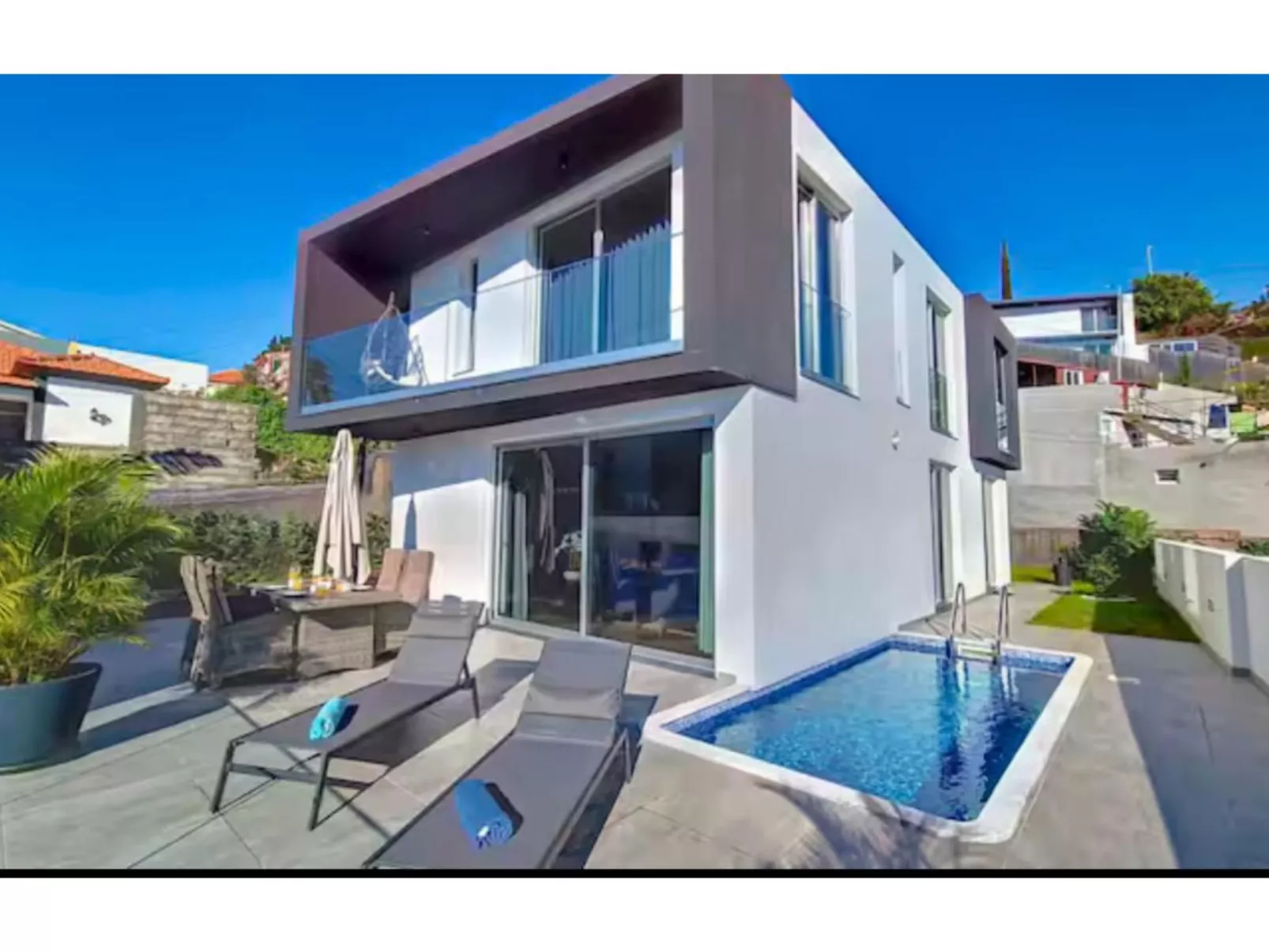 Ferienvilla "Villa Paradise Palms"-Image-tags.info