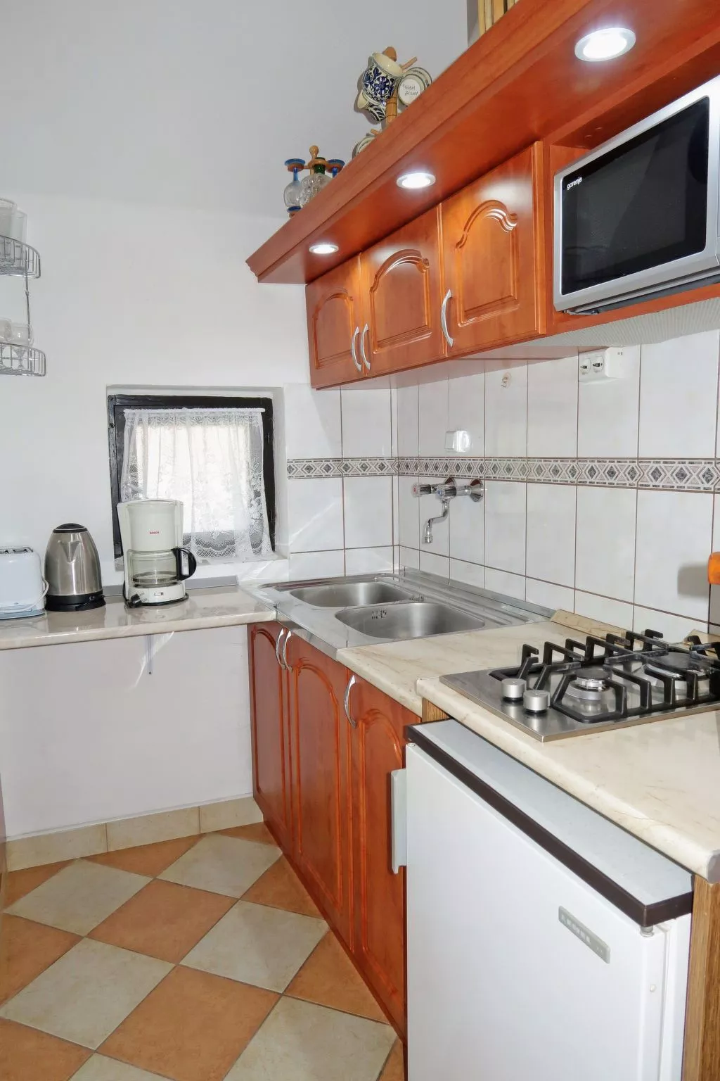 Stimmungsvolle Ferienwohnung mit großem Garten-Binnen