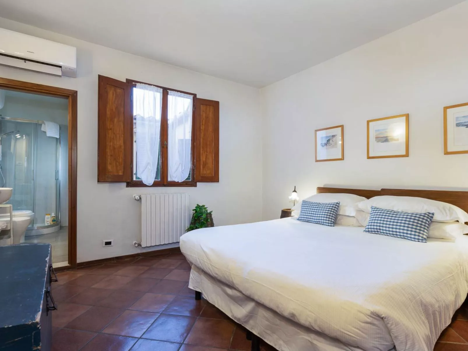 Unknown Accommodation-Image-tags.info