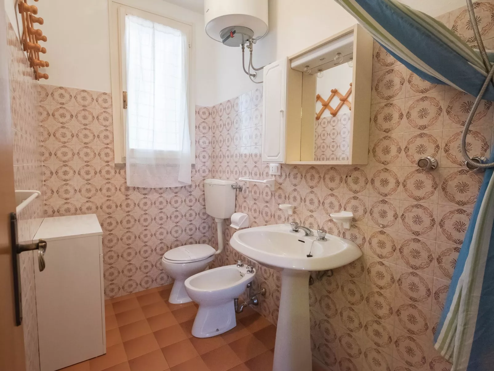 FRANCA A/14-Image-tags.info