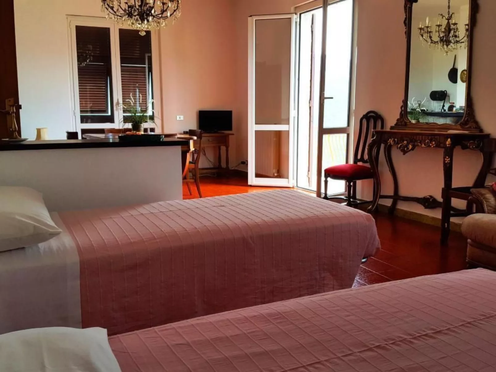 Panoramahaus zwischen den Cinque Terre und Portofino-Binnen