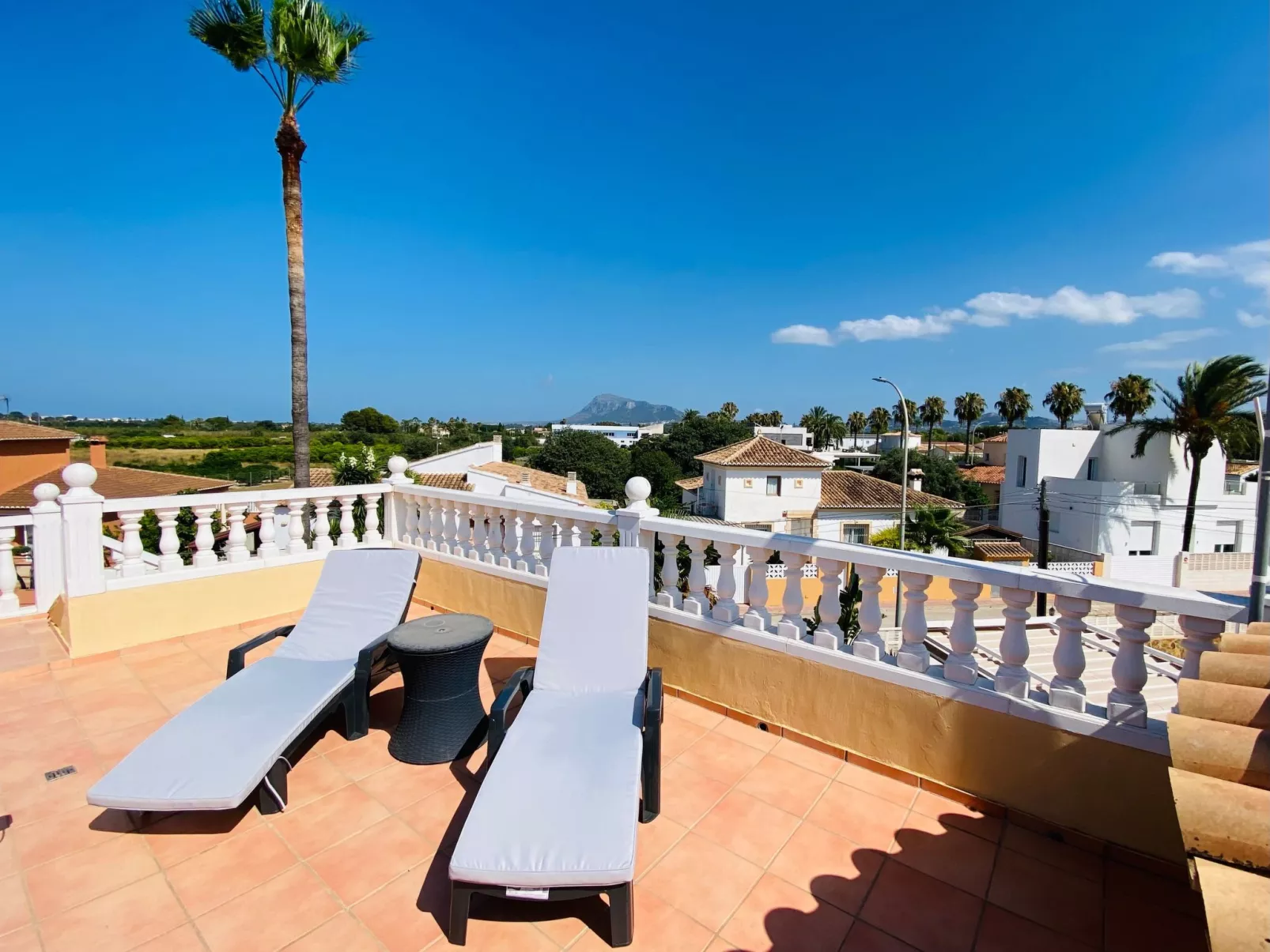 Traumvilla Revoltes-Image-tags.info