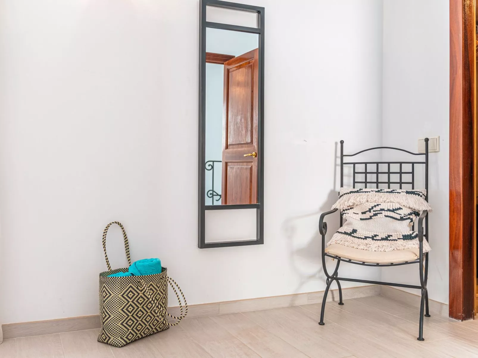 Casa del Puerto-Binnen