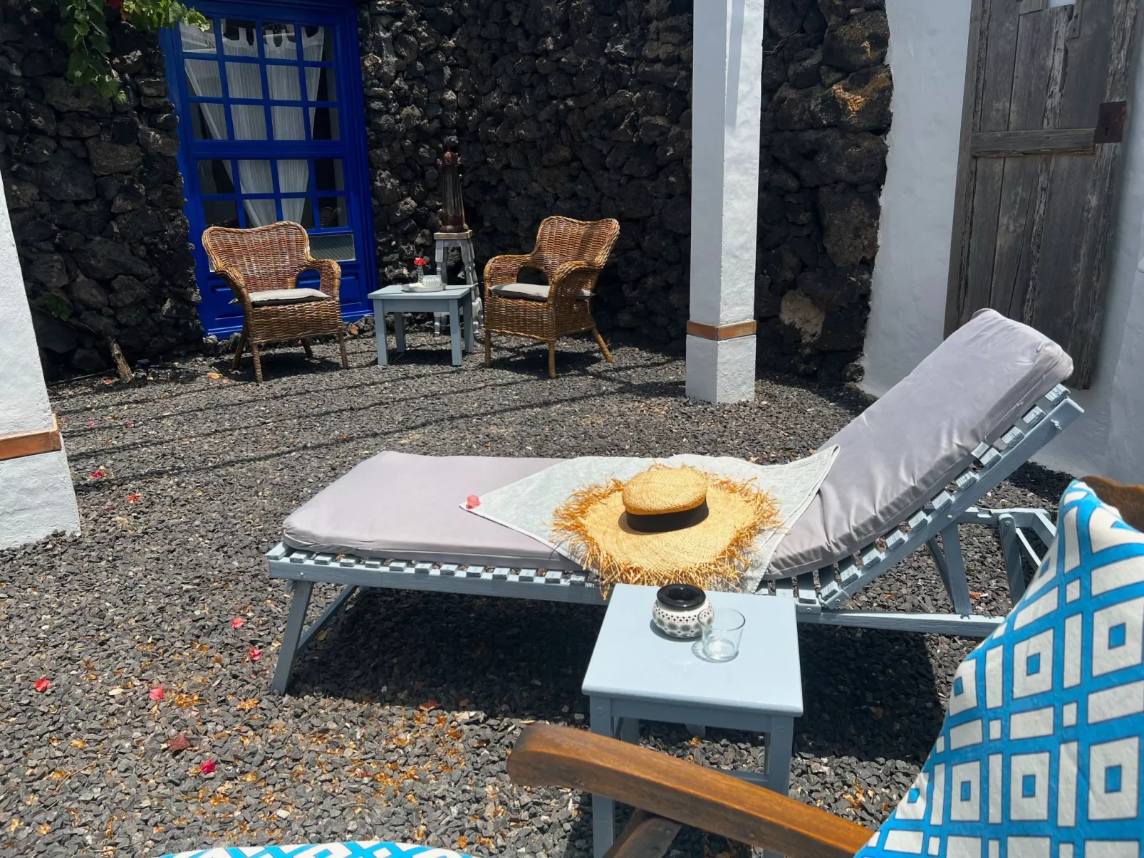 Schön eingerichtetes Bauernhaus - La Finca Yazmina-Buiten