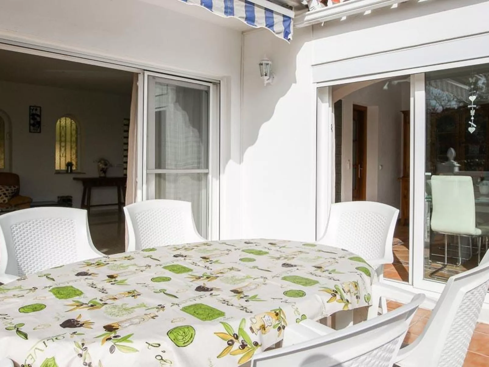 Villa Violeta-Buiten